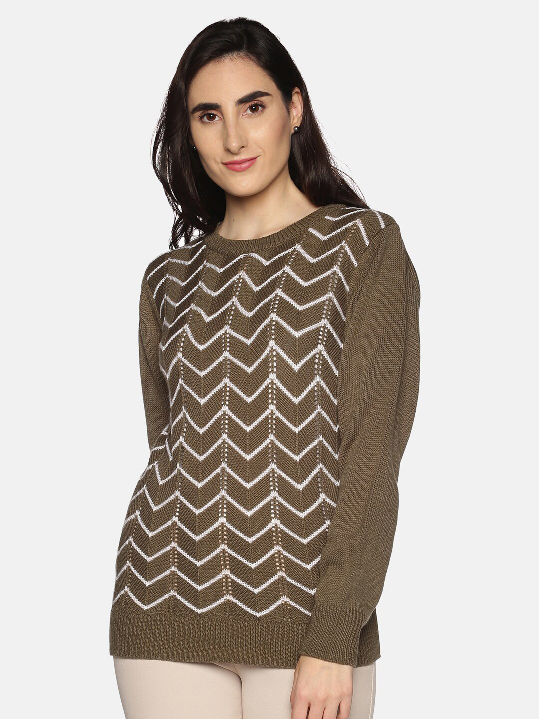 

DAiSY Women Green & White Chevron Printed Acrylic Pullover