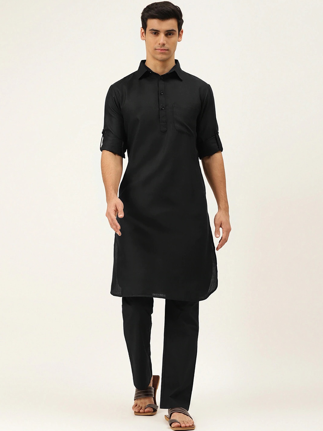 

Molly & Michel Men Black Pathani Kurta