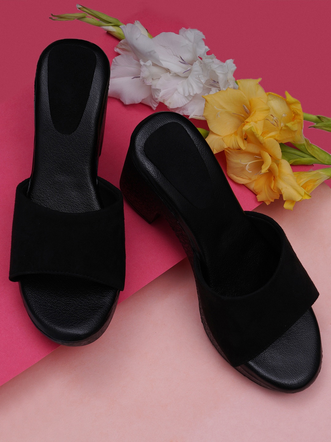 

Misto Black Suede Block Mules