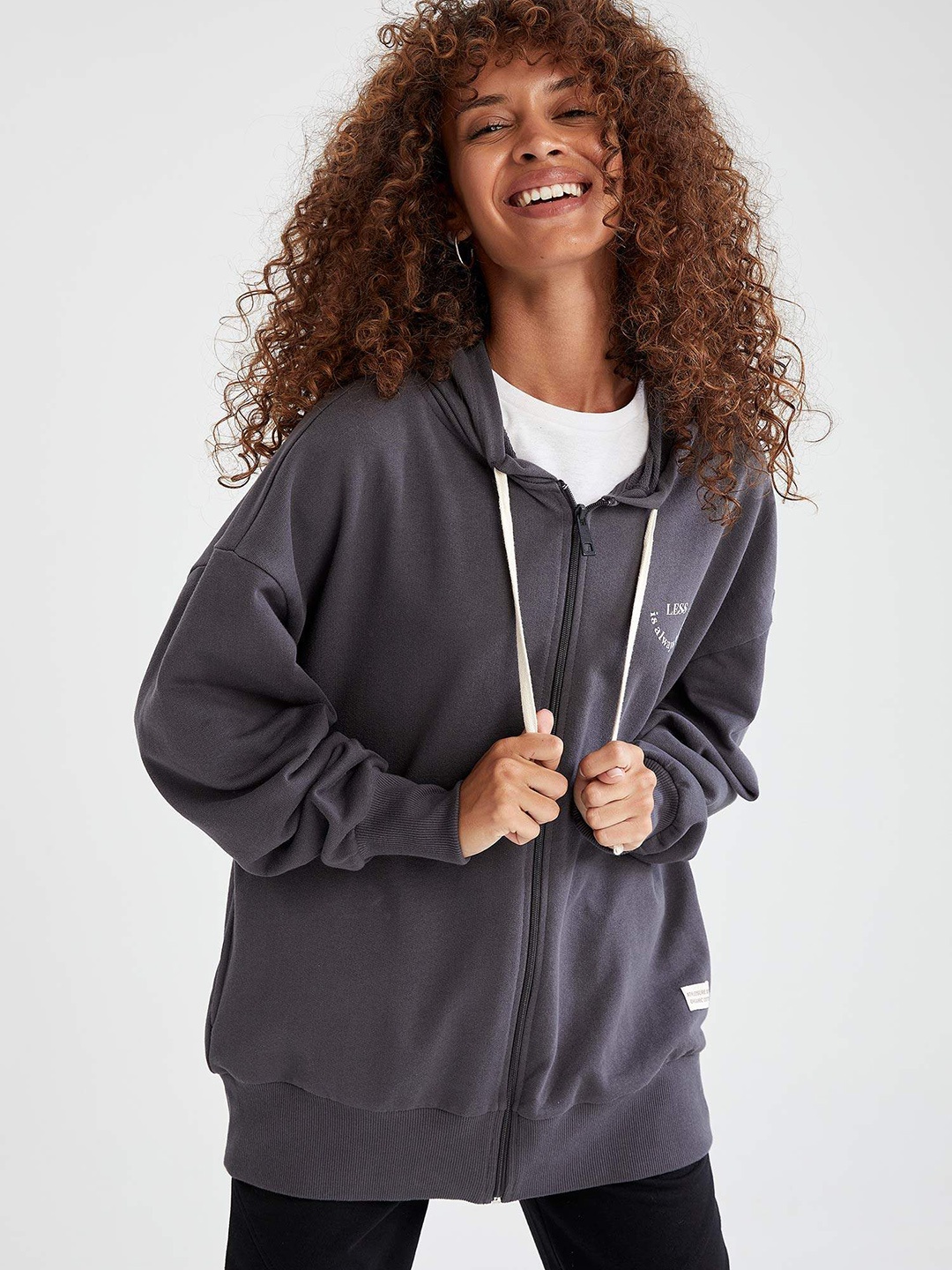 

DeFacto Women Charcoal Grey Print Detail Pure Cotton Hooded Sweatshirt