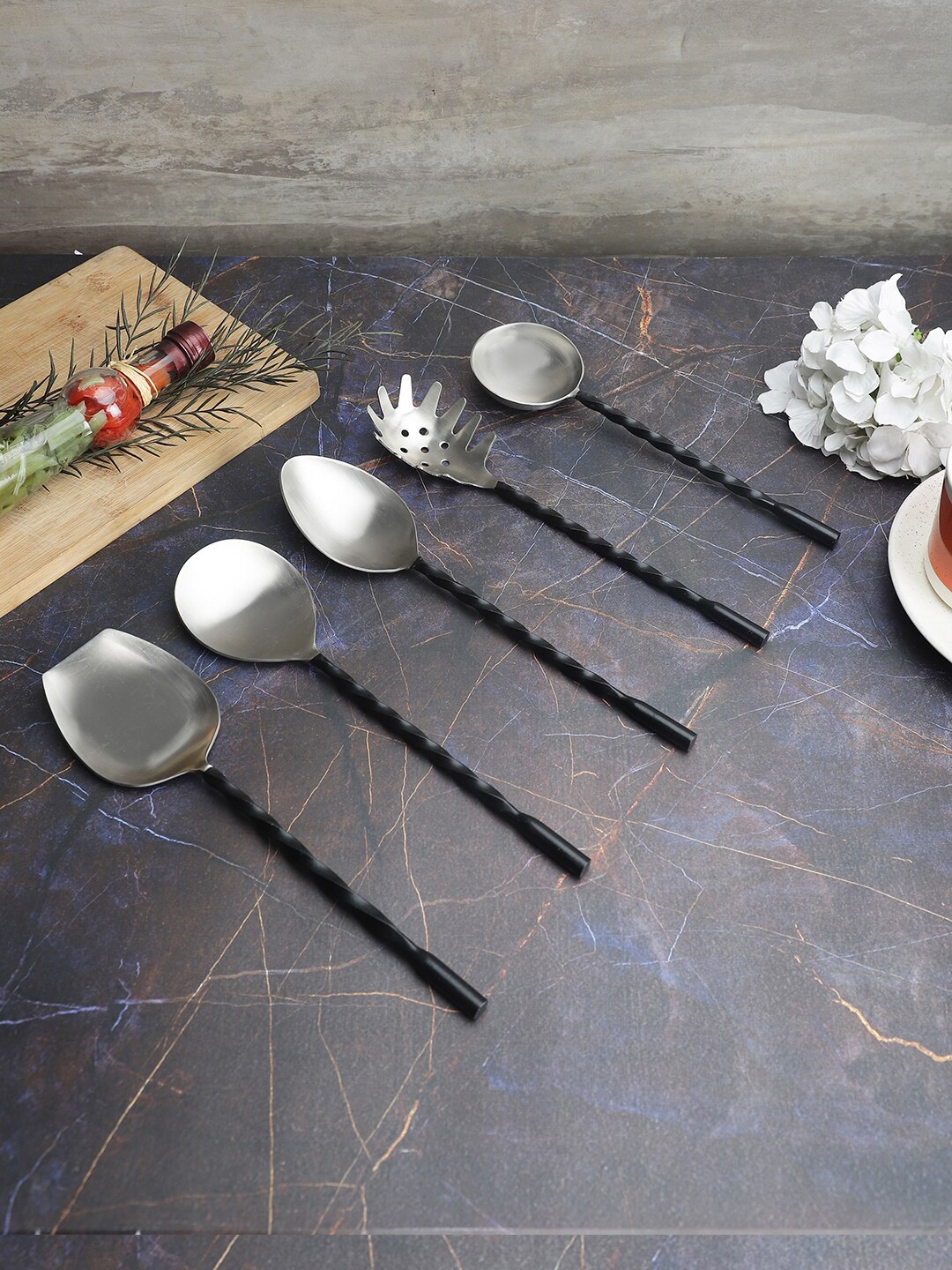 

VarEesha Set of 5 Black Twist Matt Finish Stainless Steel Serving Spoons