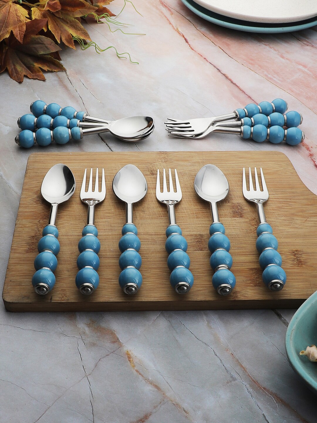 

VarEesha Set of 6 Blue & Silver-Toned Regal Beads Stainless Steel Cutlery Set