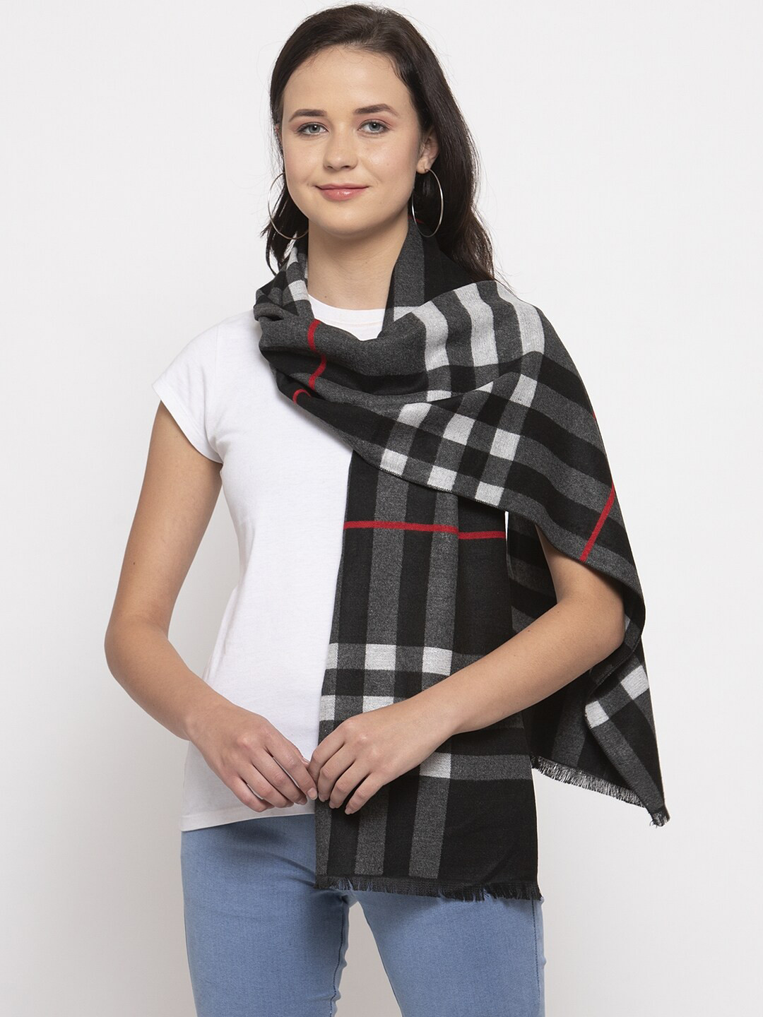 

Calvadoss Women Black & White Checked Stole