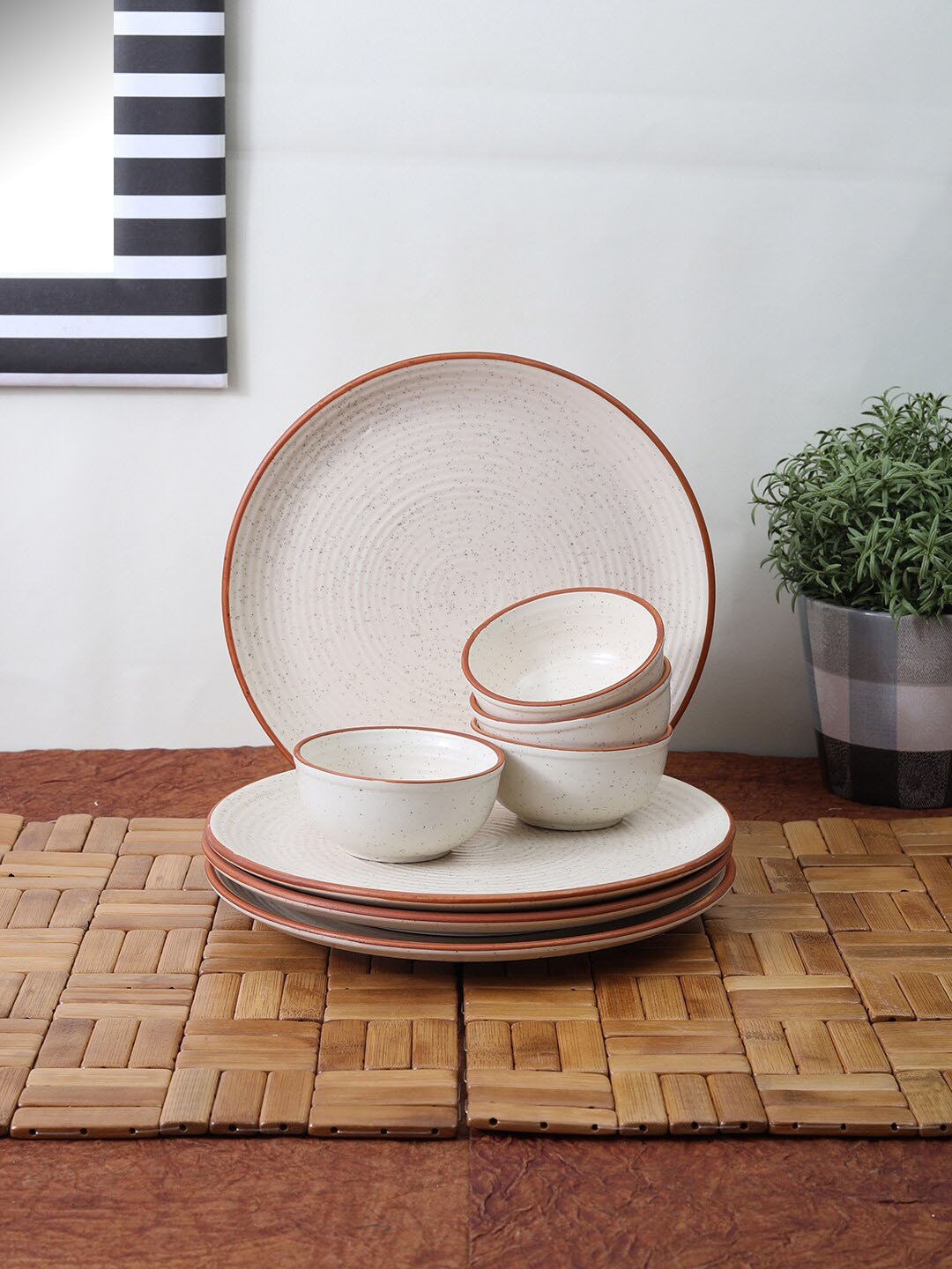 

VarEesha White & Brown 8 Pieces Ceramic Matte Dinner Set