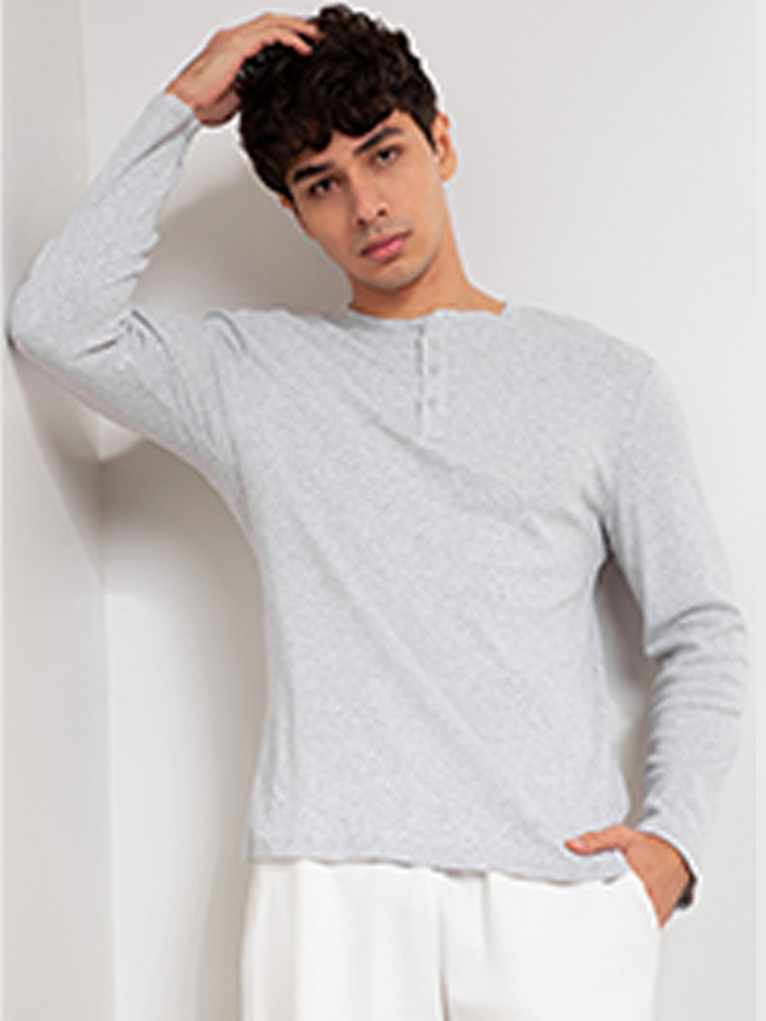 

ORIGIN BY ZALORA Men Grey Henley Neck Organic Cotton T-shirt