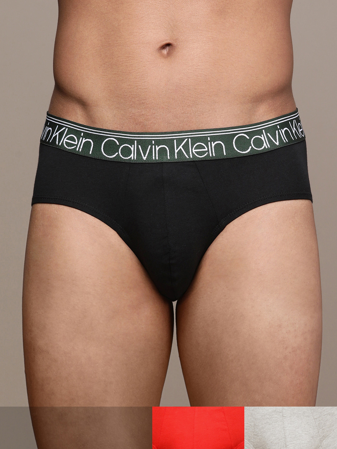 

Calvin Klein Underwear Men Pack of 3 Multicolour Colourblocked Hip Briefs-NB27281QX, Multi