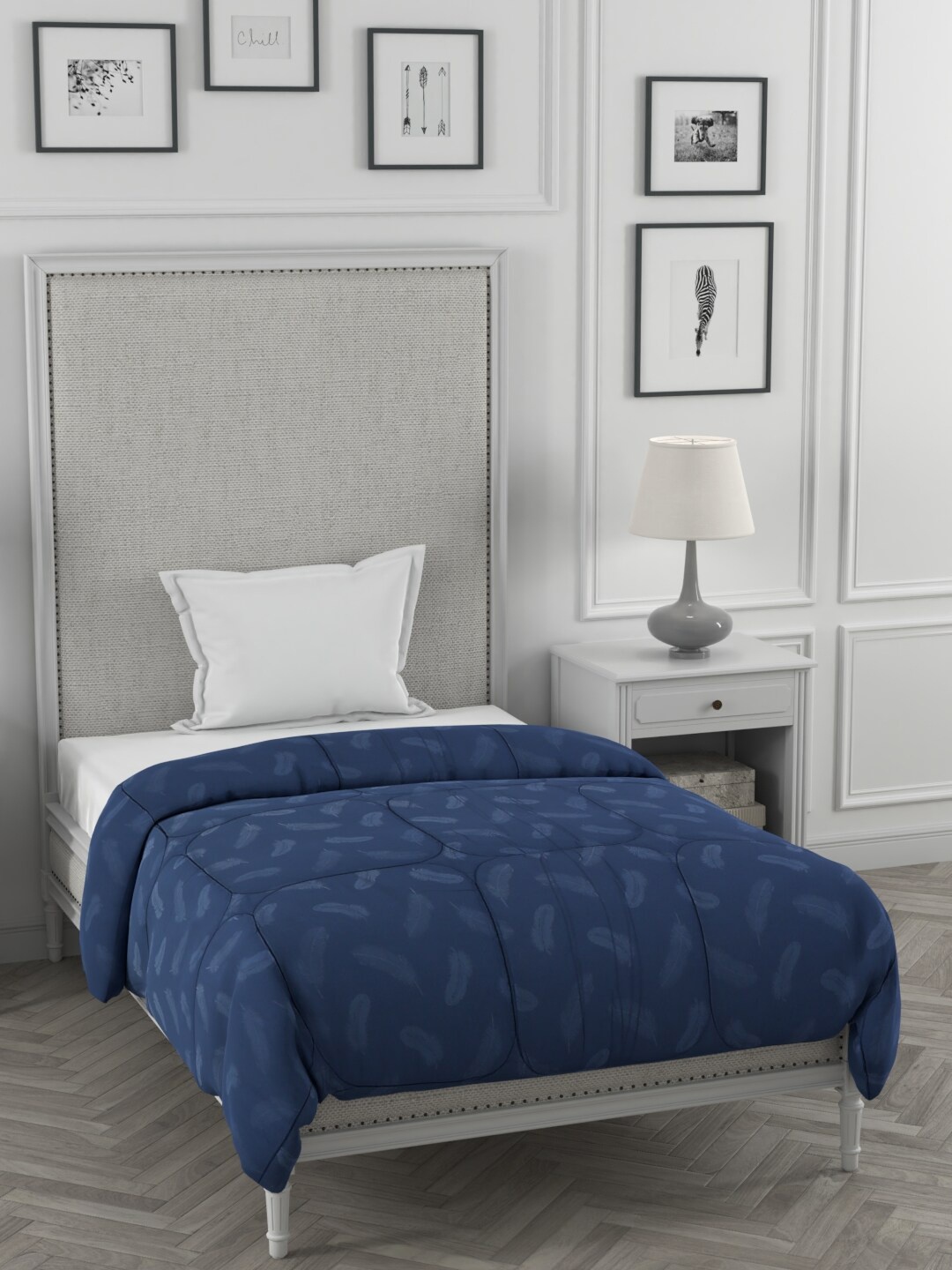

A Homes Grace Navy Blue Floral Microfiber Heavy Winter 600 GSM Single Bed Comforter