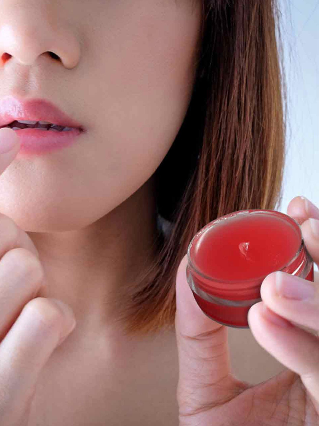 

Greyon Strawberry Lip Balm, Red