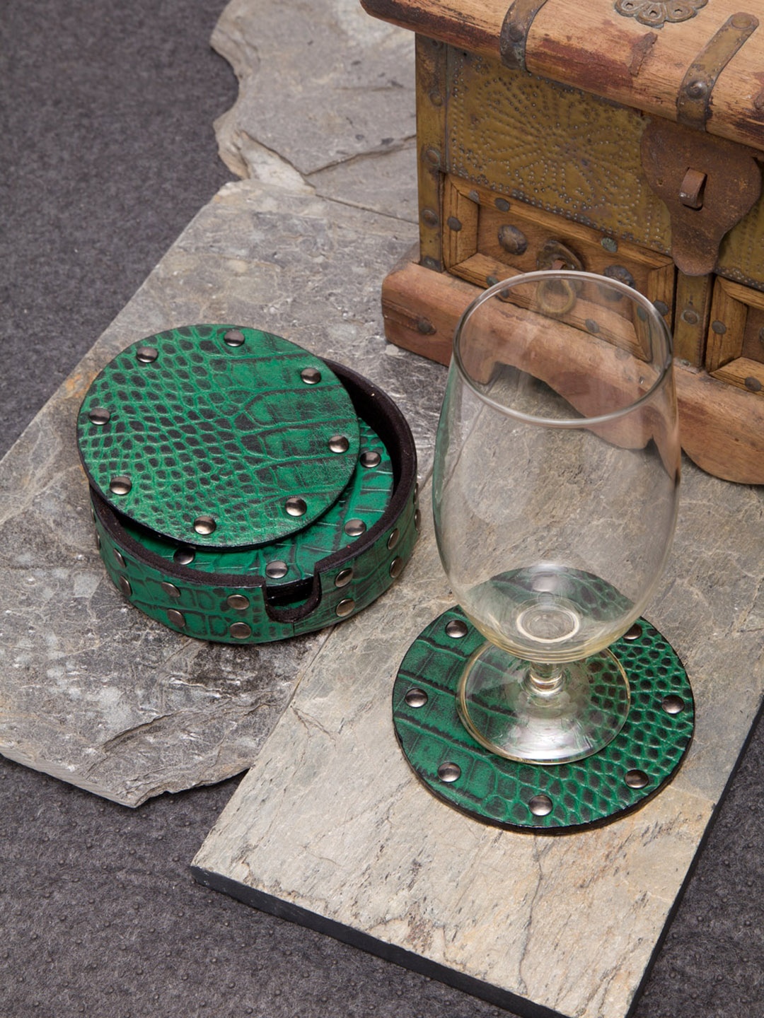 

IMUR Green Set Of 6 Genuine Leather Coaster