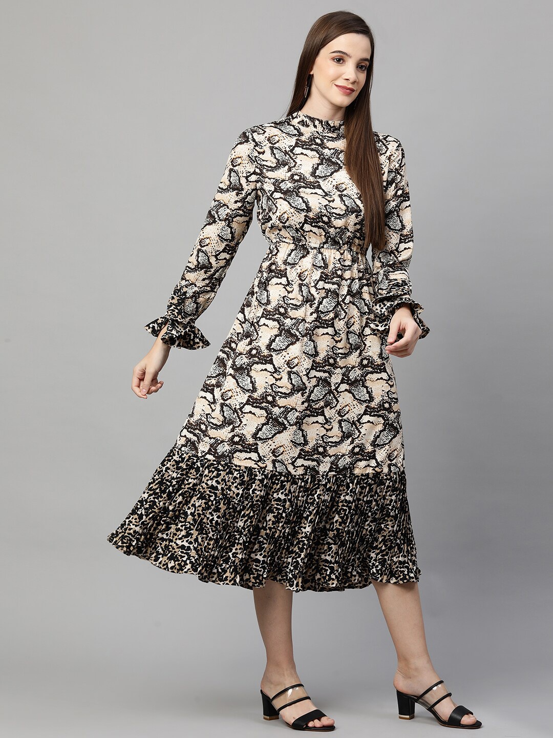 

FASHOR Cream-Coloured & Black Animal Printed Fit & Flare Dress