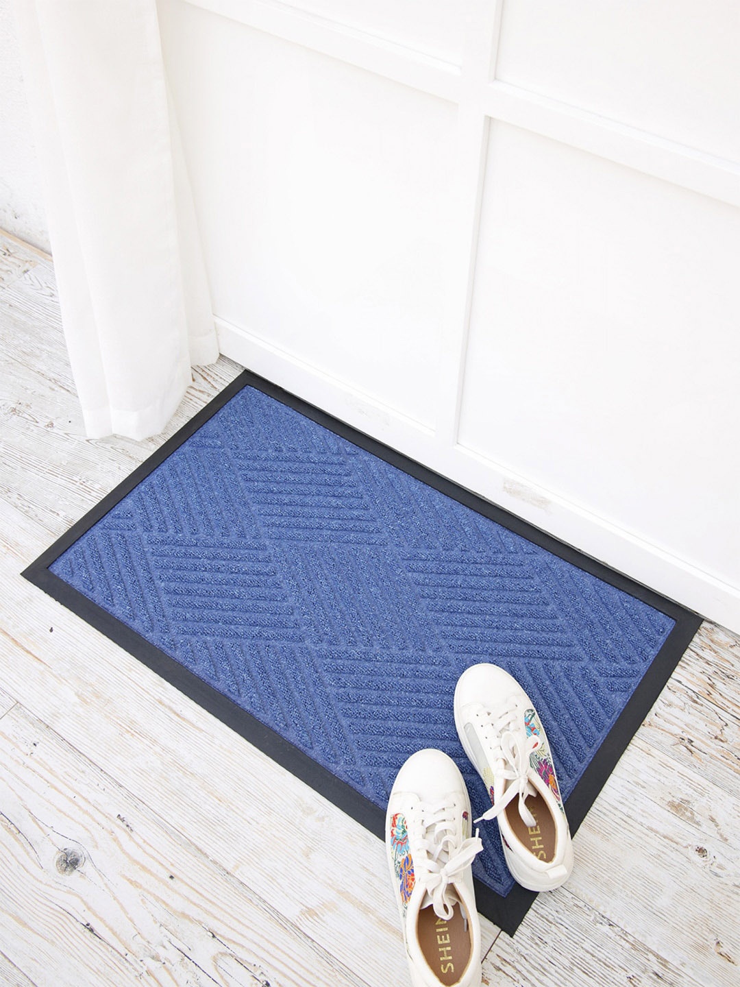 

Ariana Blue Happy Feet Outdoor Mat