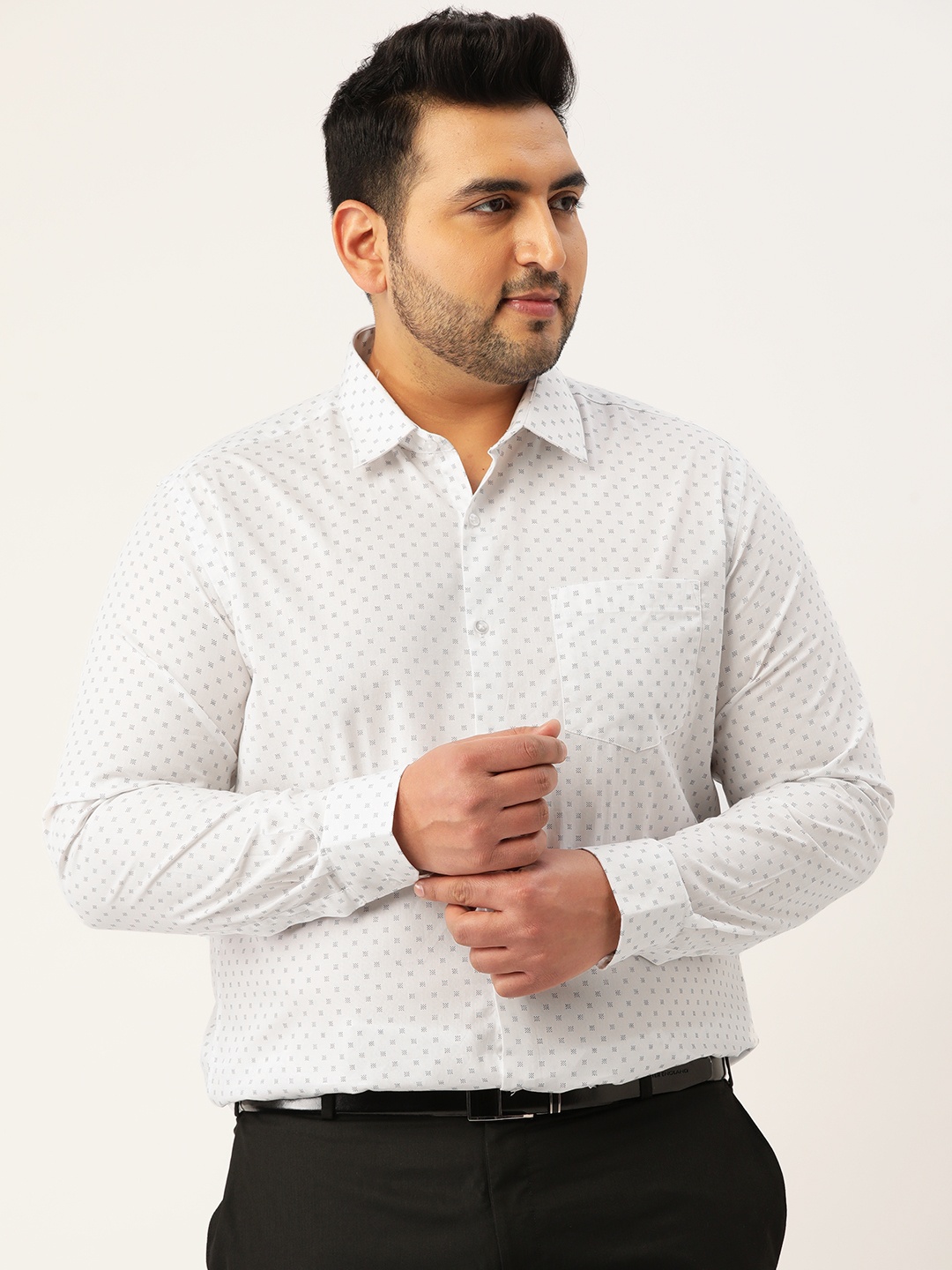 

IVOC Plus Men White Pure Cotton Comfort Fit Geometric Printed Formal Shirt