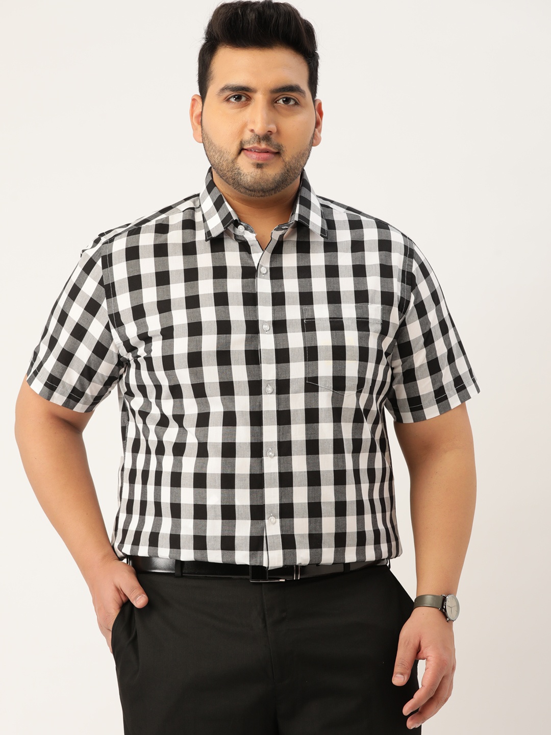 

IVOC Plus Men Black Comfort Fit Checked Formal Shirt