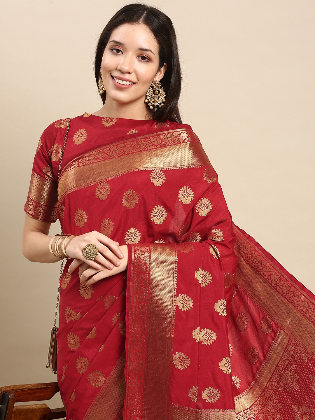 

all about you Red & Gold-Toned Ethnic Motifs Zari Silk Blend Kanjeevaram Saree