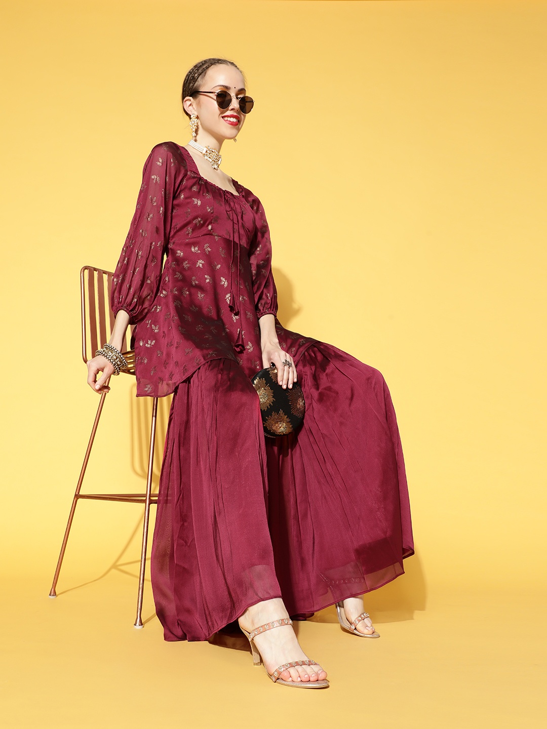 

Inddus Women Magenta Floral Printed Empire Kurti With Sharara