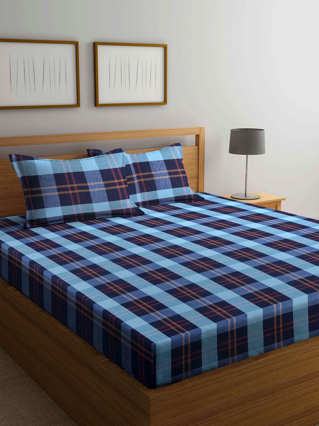 Arrabi Blue & Brown Geometric 300 TC Super King Cotton Bedsheet with 2 Pillow Covers