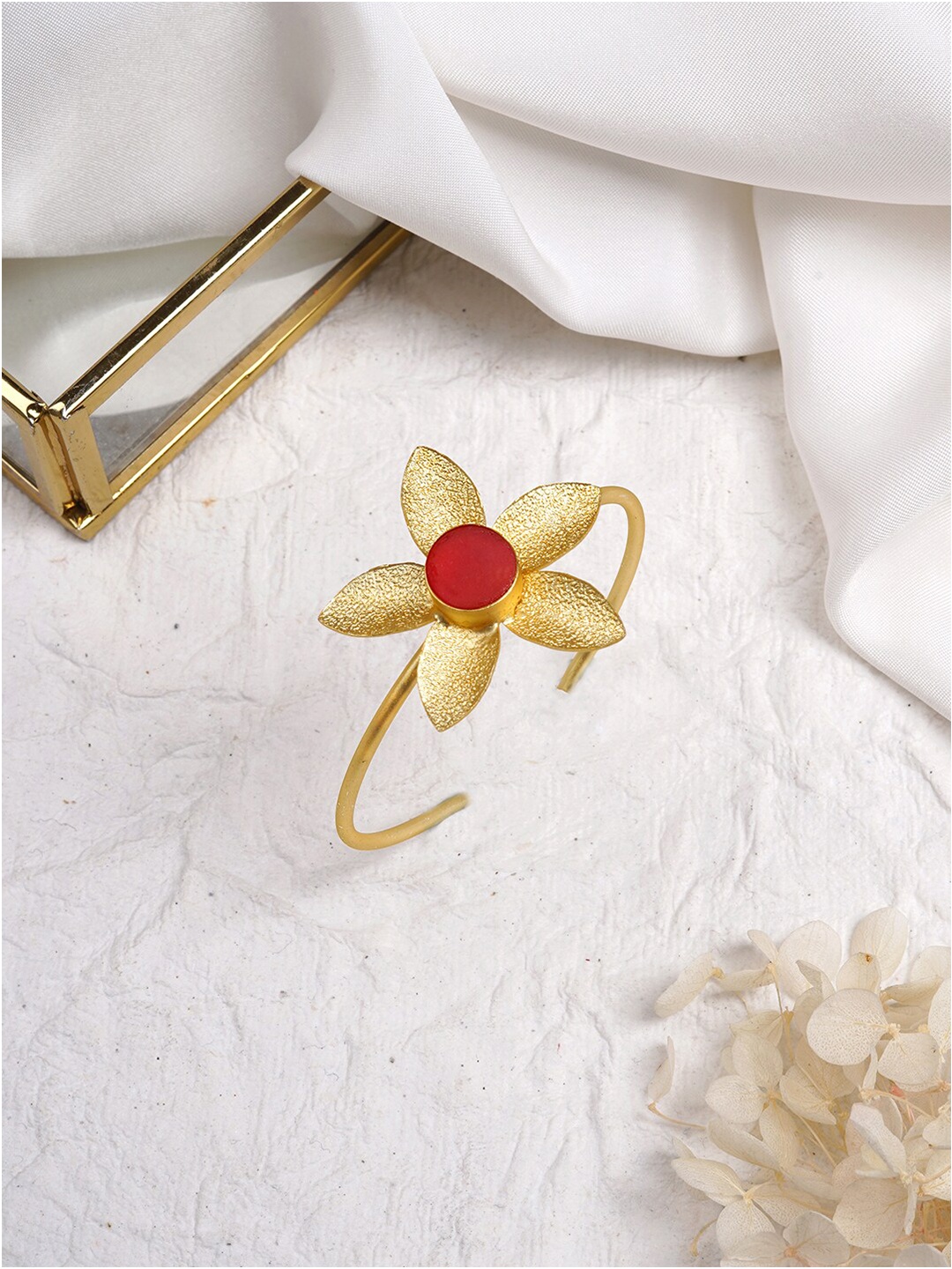 

TEEJH Woman Gold-Toned Red Flower Cuff Bracelet