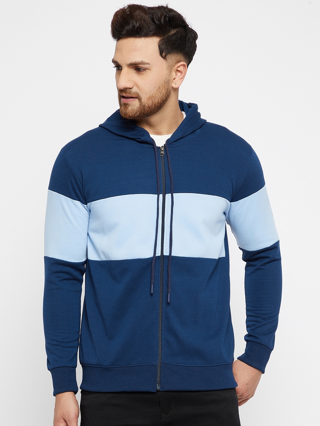 

THE MILLION CLUB Men Blue Colourblocked Sweatshirt