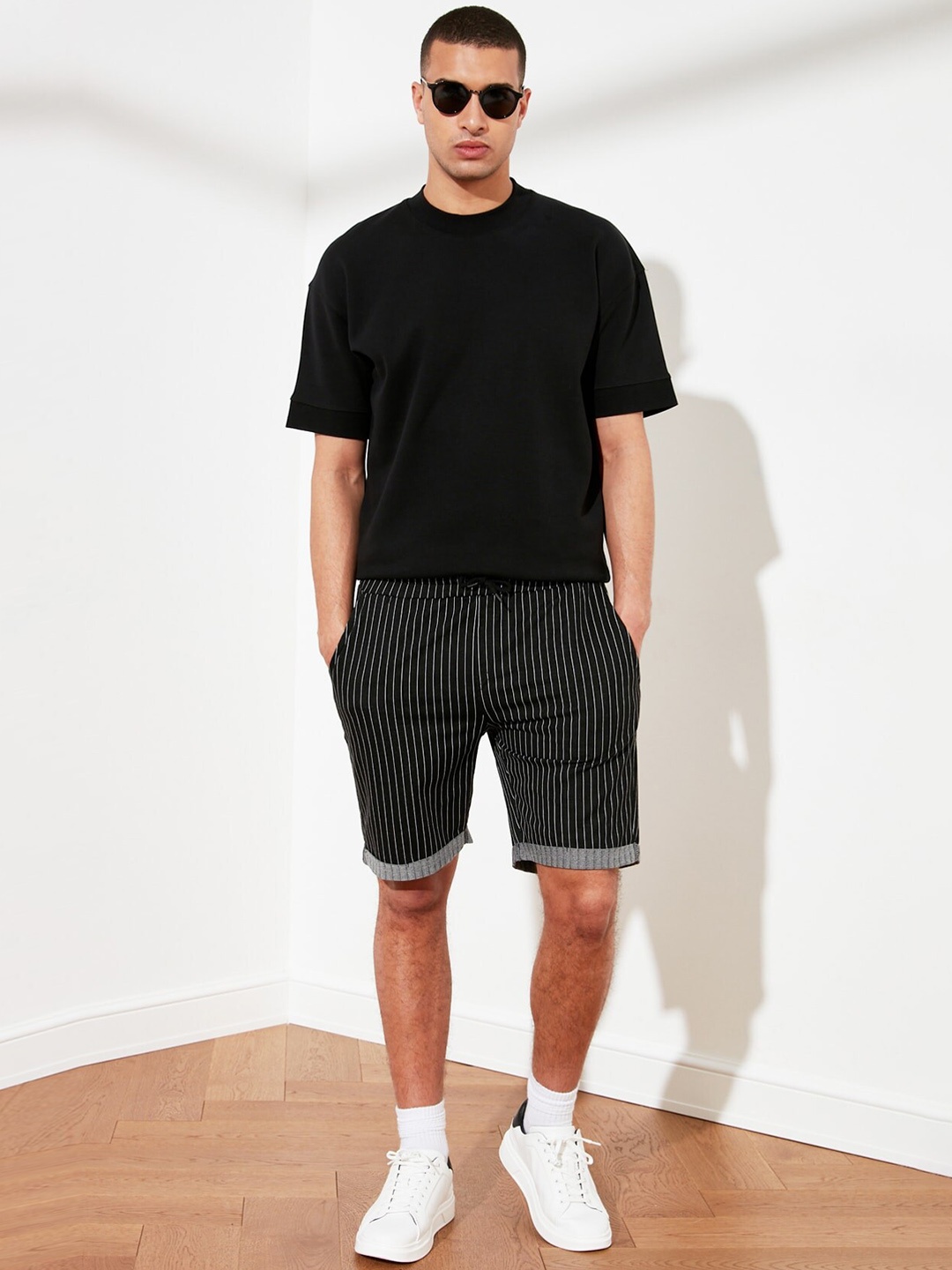 

Trendyol Men Black Striped Shorts