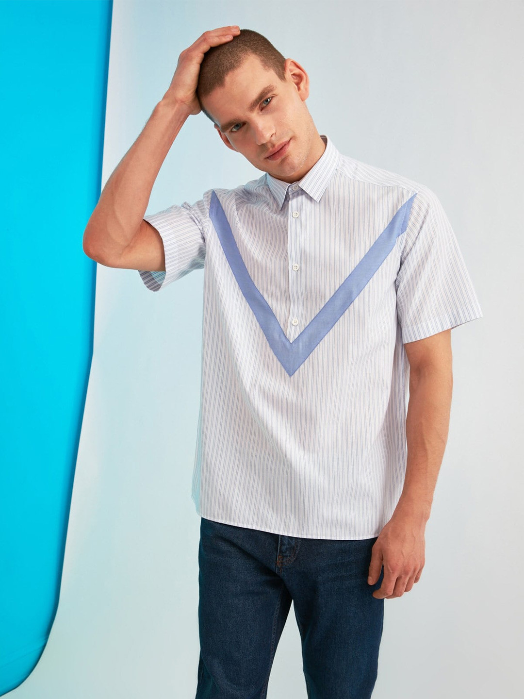 

Trendyol Men White & Blue Striped Cotton Casual Shirt with Print Detail
