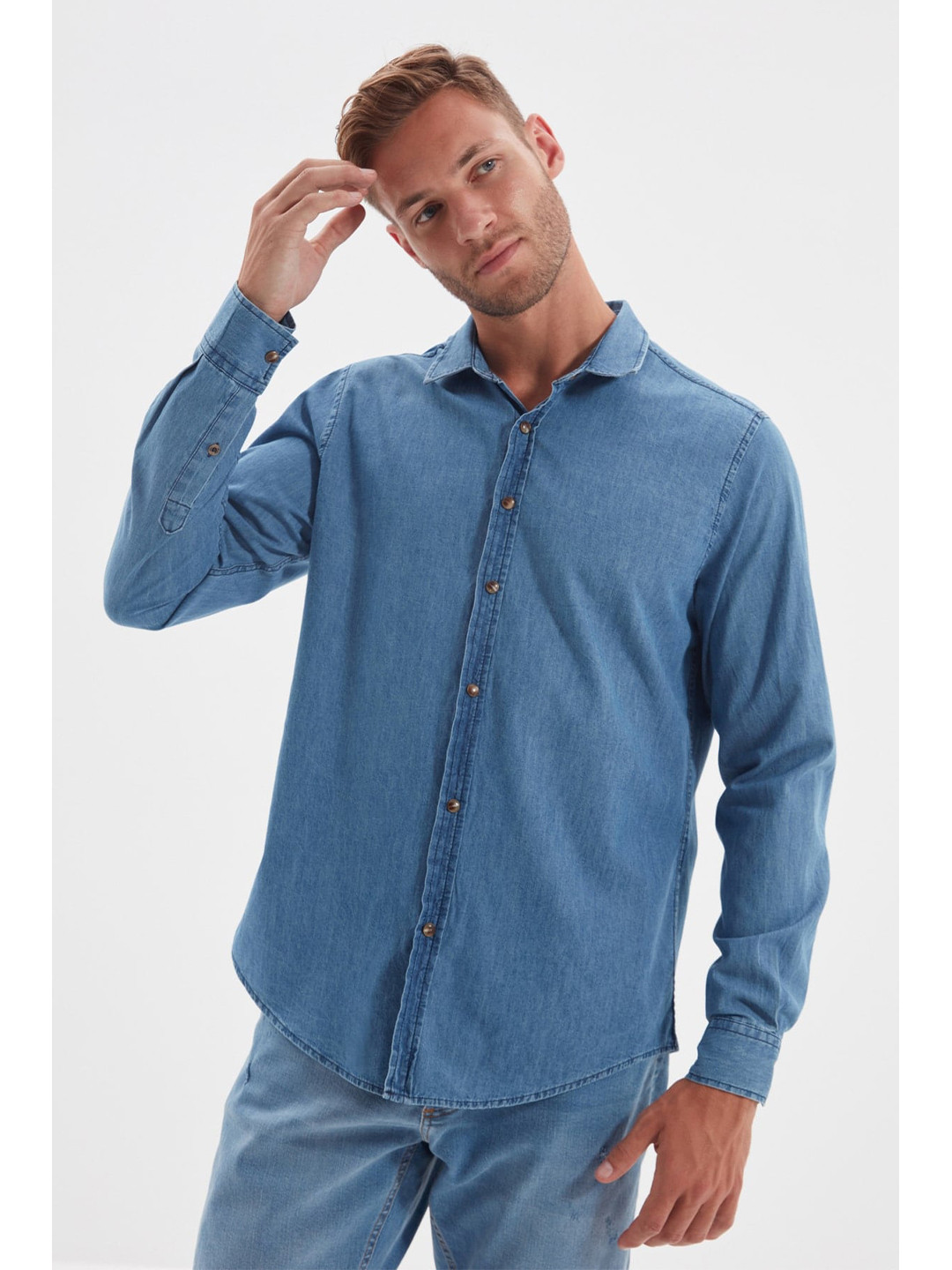 

Trendyol Men Blue Faded Cotton Denim Casual Shirt