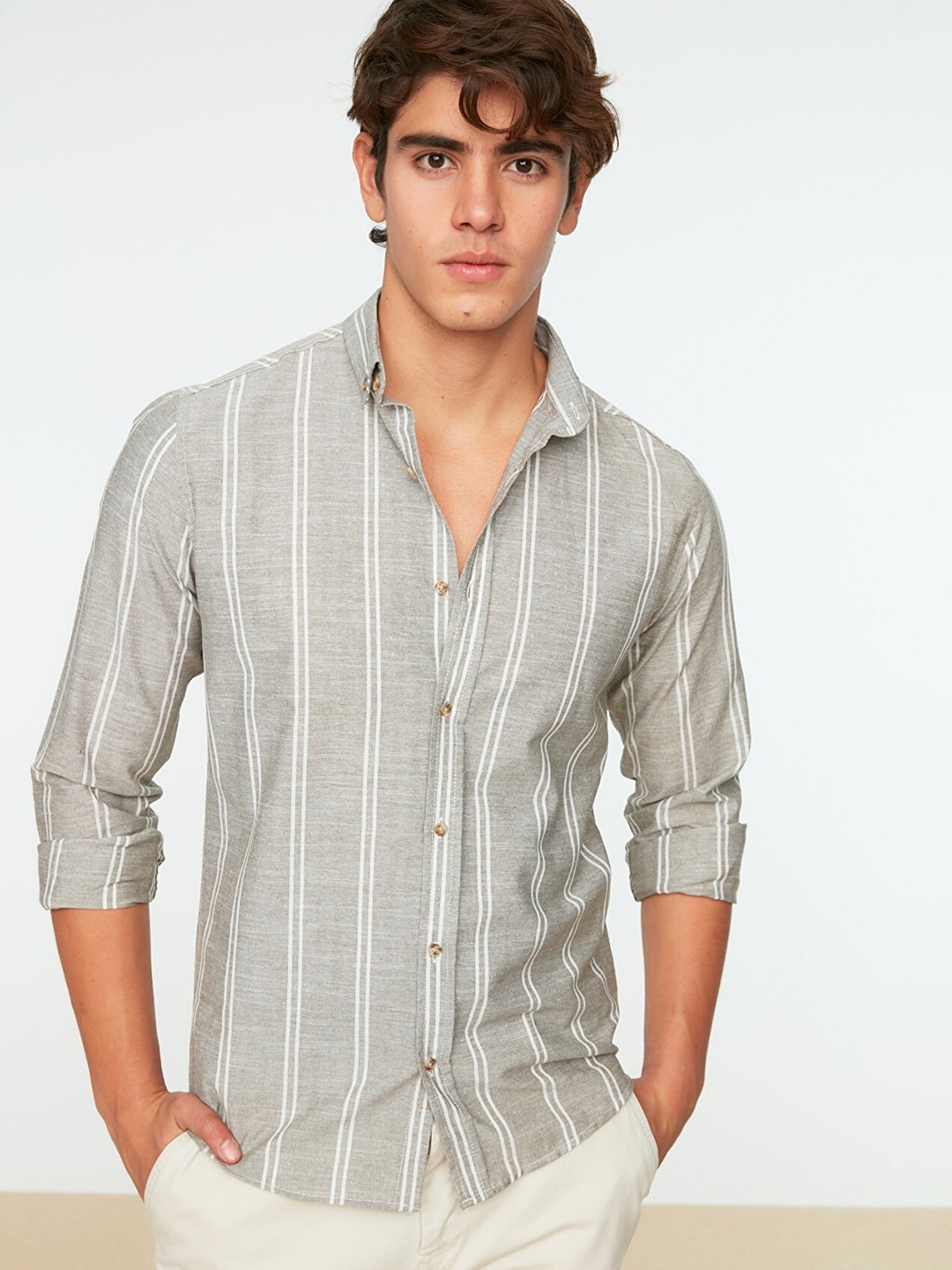 

Trendyol Men Grey & White Striped Cotton Casual Shirt