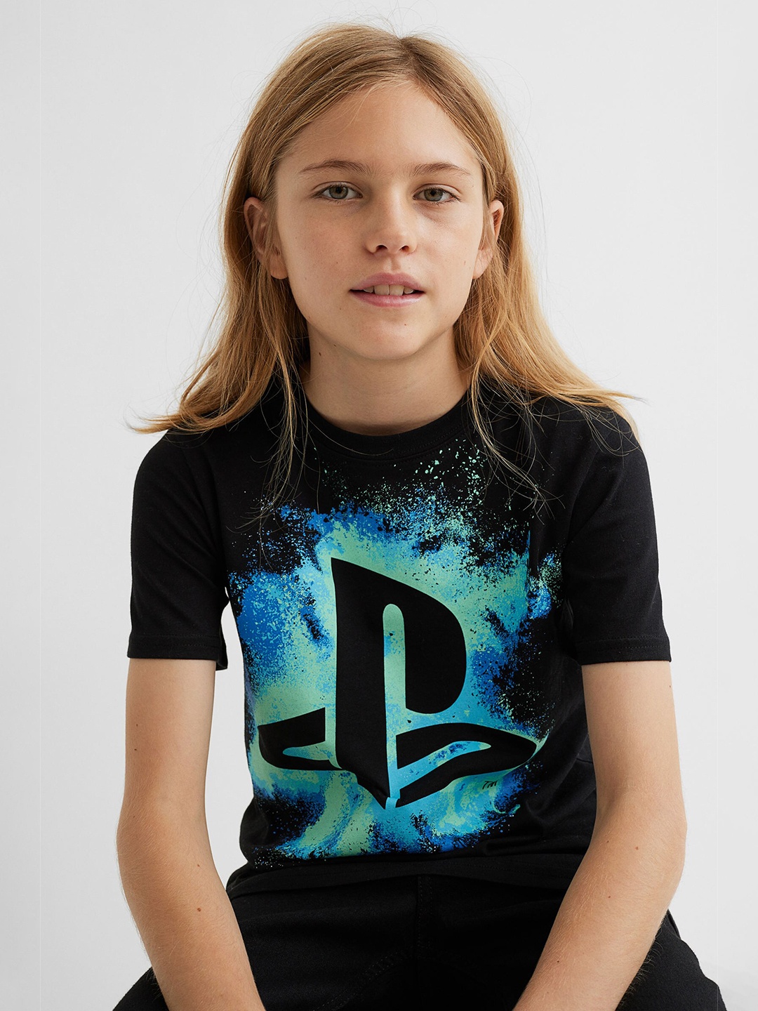 

H&M Boys Black Pure Cotton Printed T-shirt