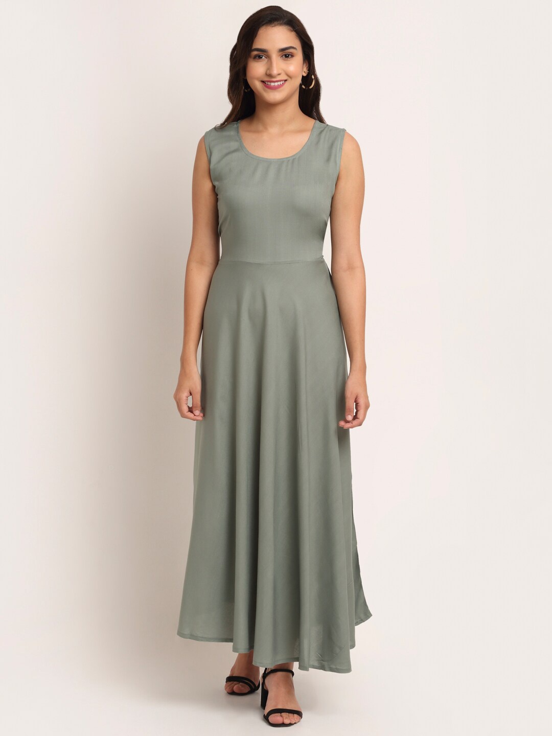 

Aawari Green Solid Maxi Dress