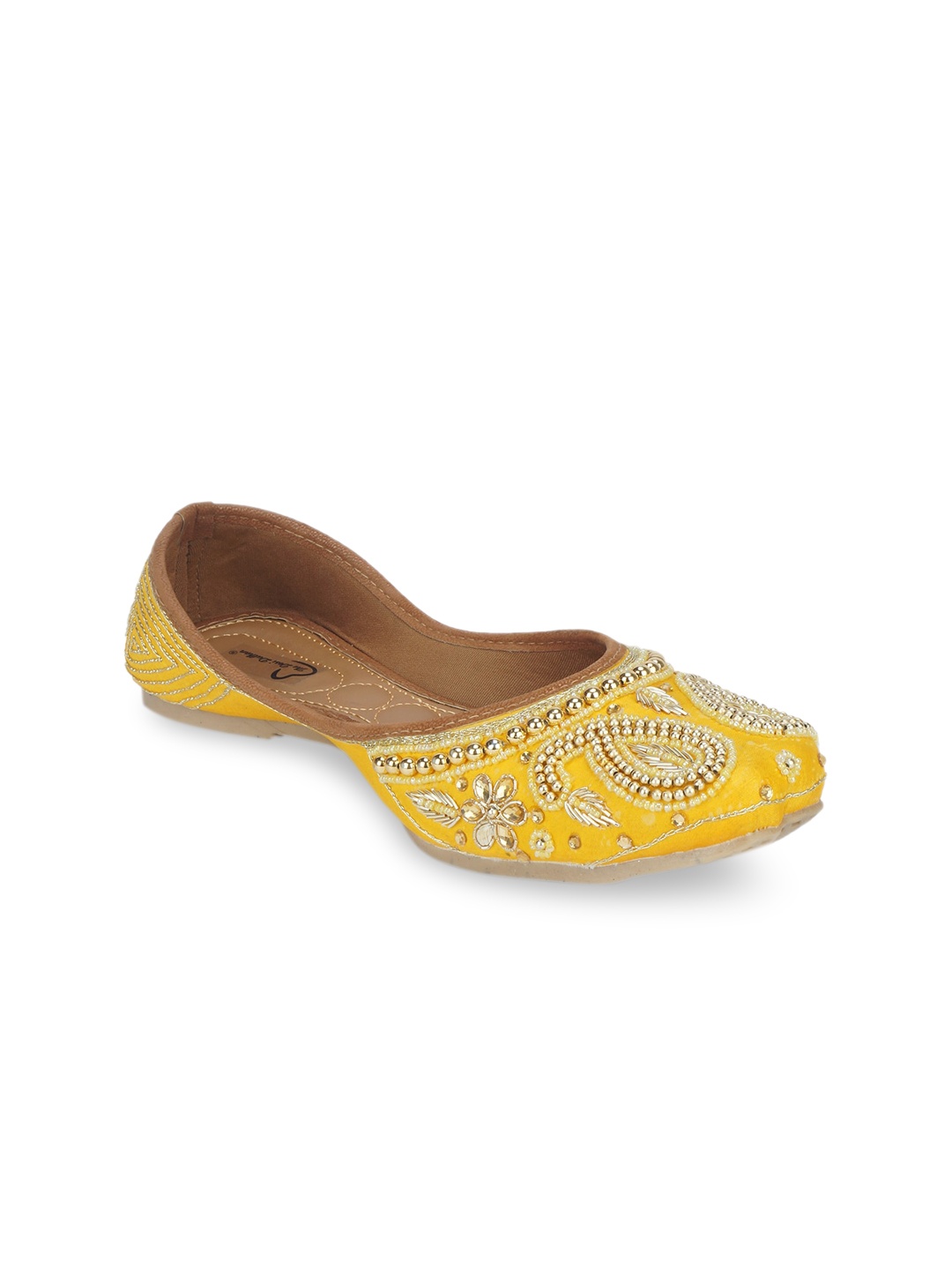 

The Desi Dulhan Women Yellow Embellished Mojaris
