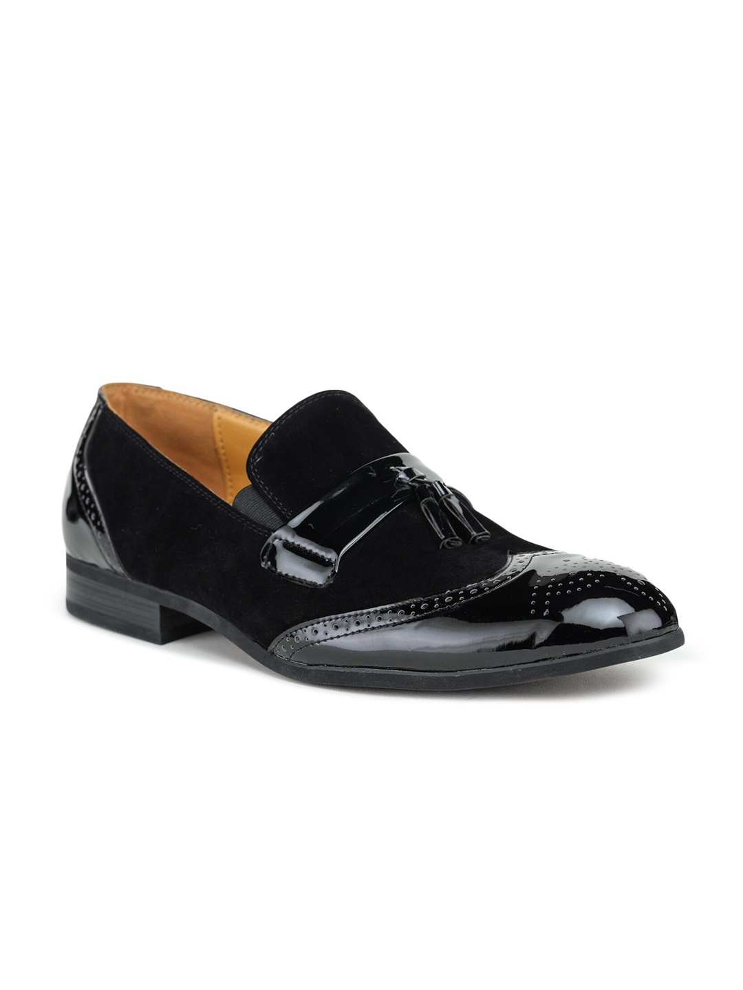 

LONDON STEPS Men Black Formal Shoes