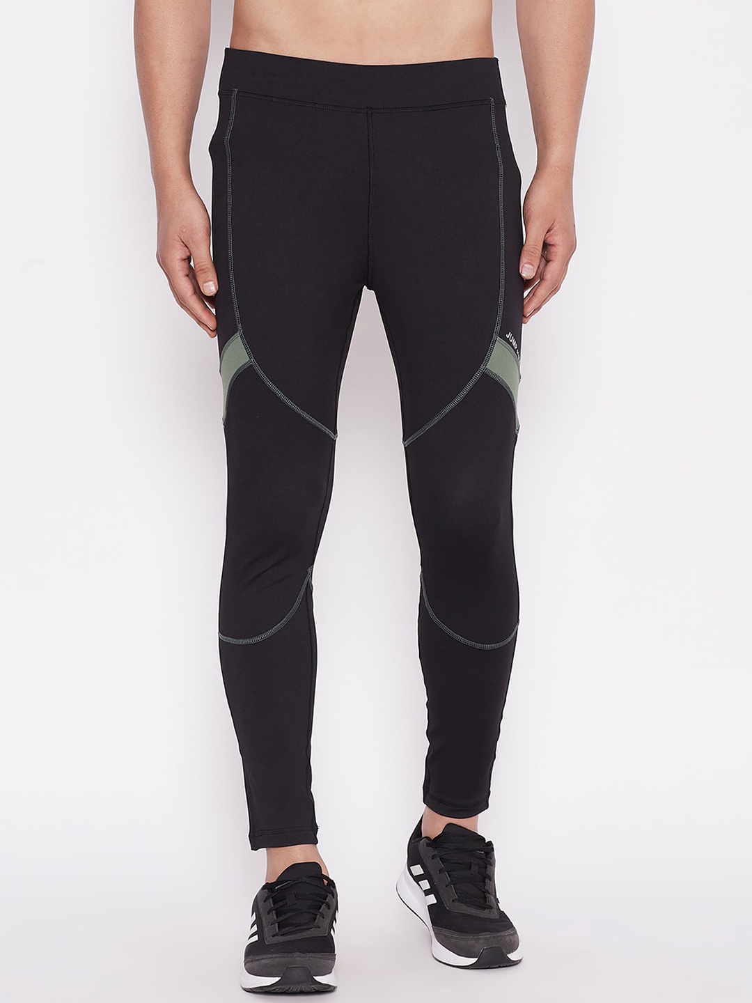 

JUMP USA Men Black Solid Tights