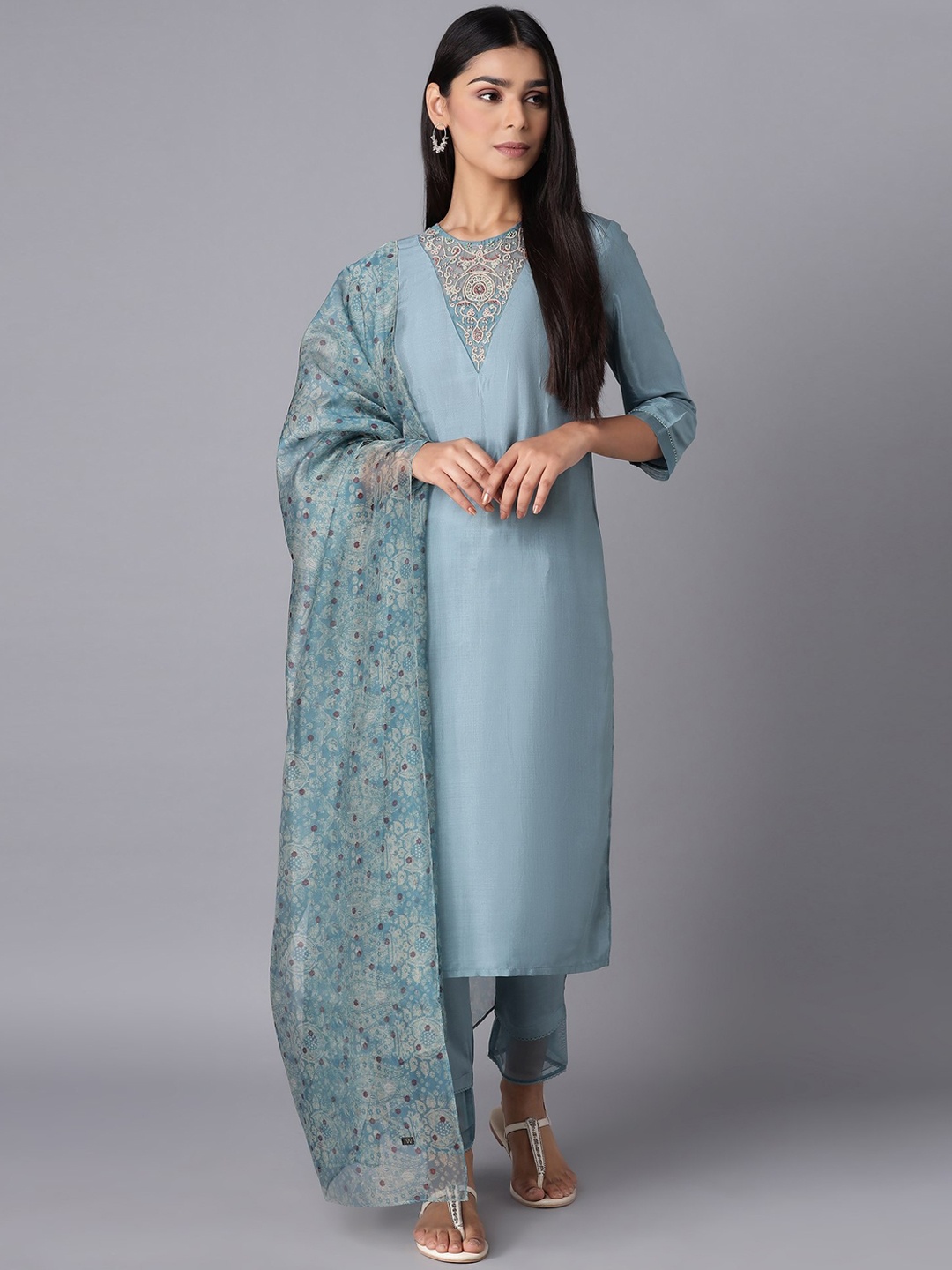 

WISHFUL Women Blue Yoke Design Beads and Stones Kurta with Trousers & With Dupatta