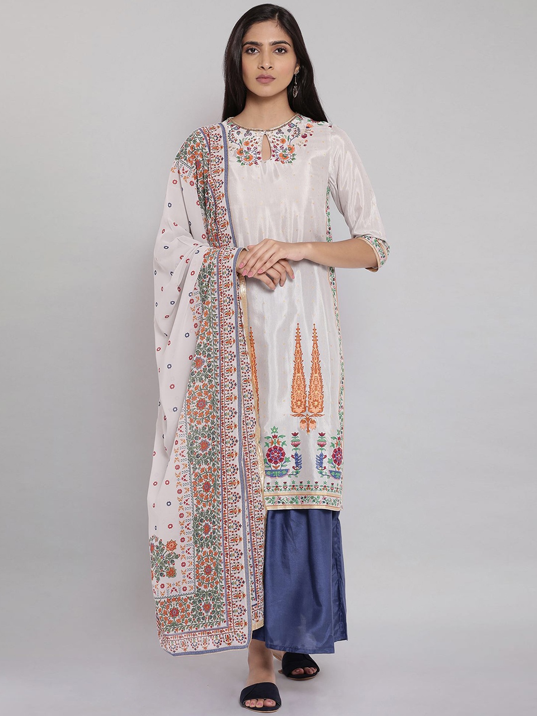 

WISHFUL Women Off White Floral Embroidered Panelled Kurta & Sharara With Dupatta