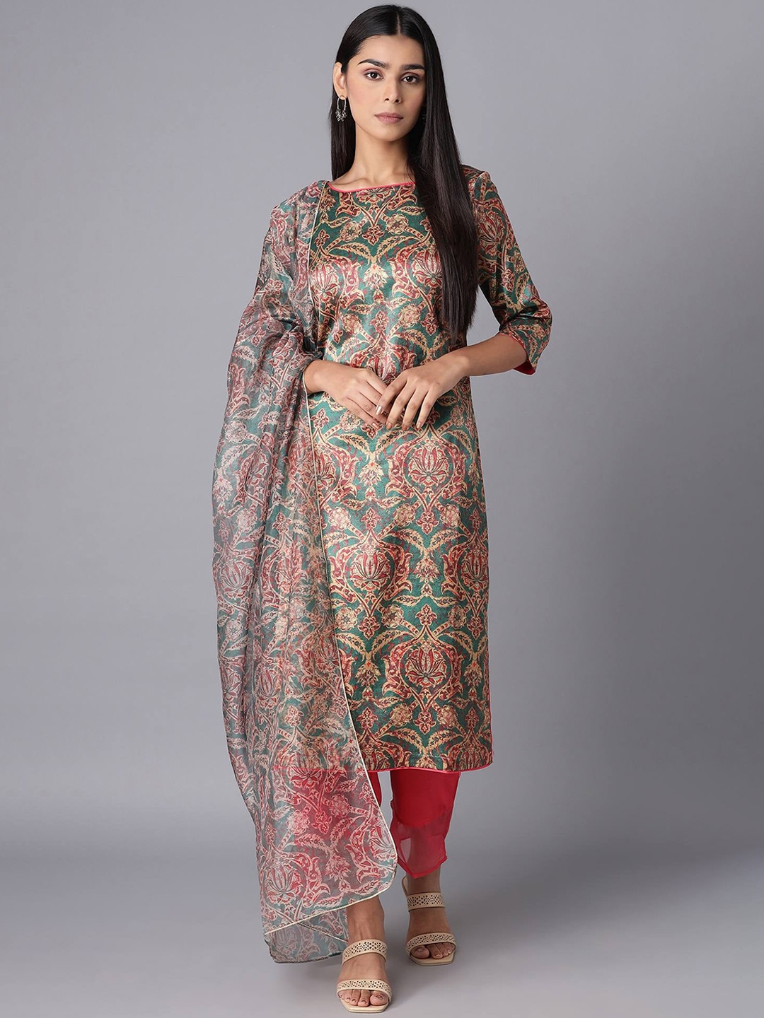 

WISHFUL Women Green Ethnic Motifs Printed Kurta with Trousers & With Dupatta