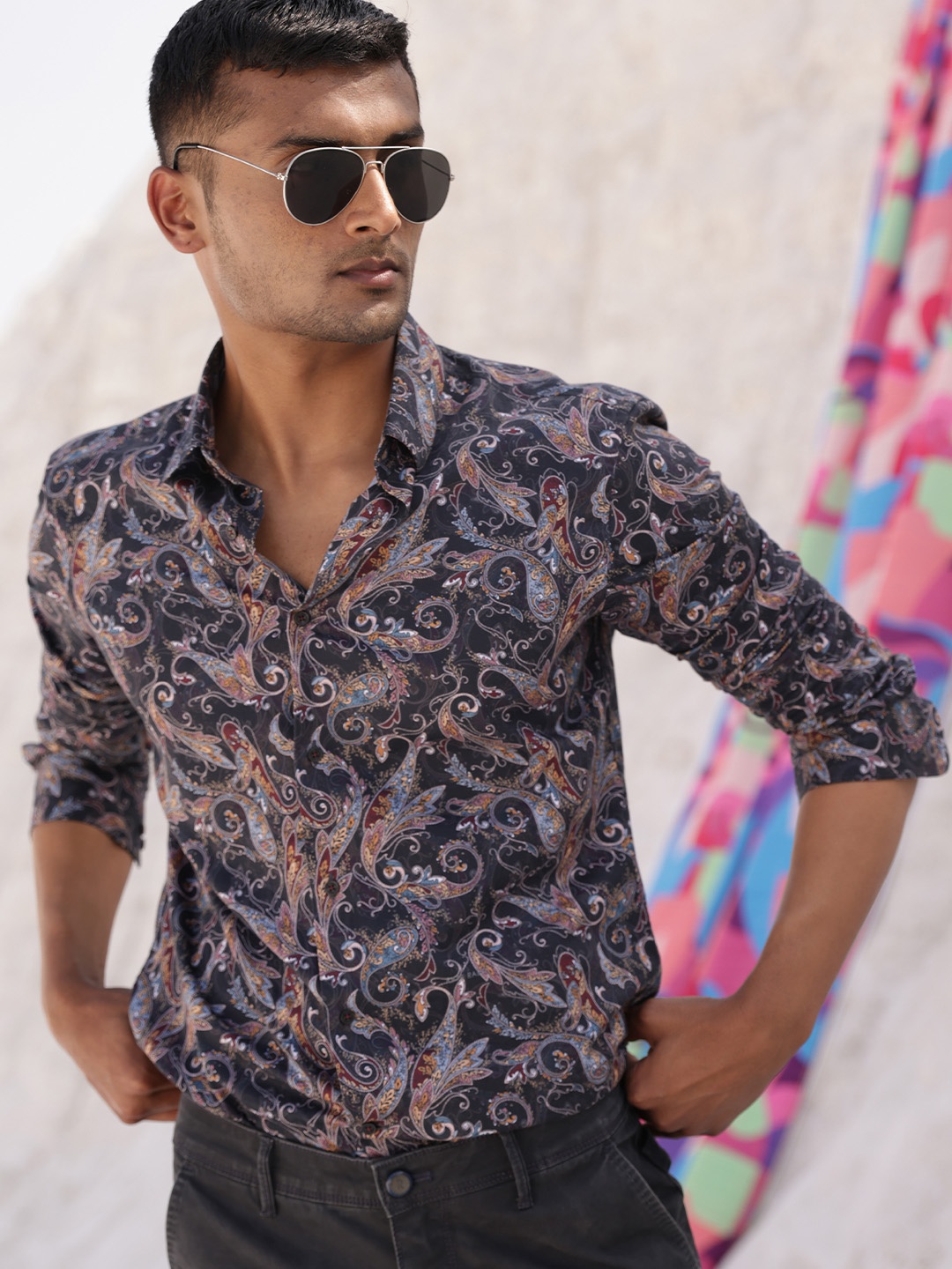 

RARE RABBIT Men Black Slim Fit Floral Printed Casual Shirt