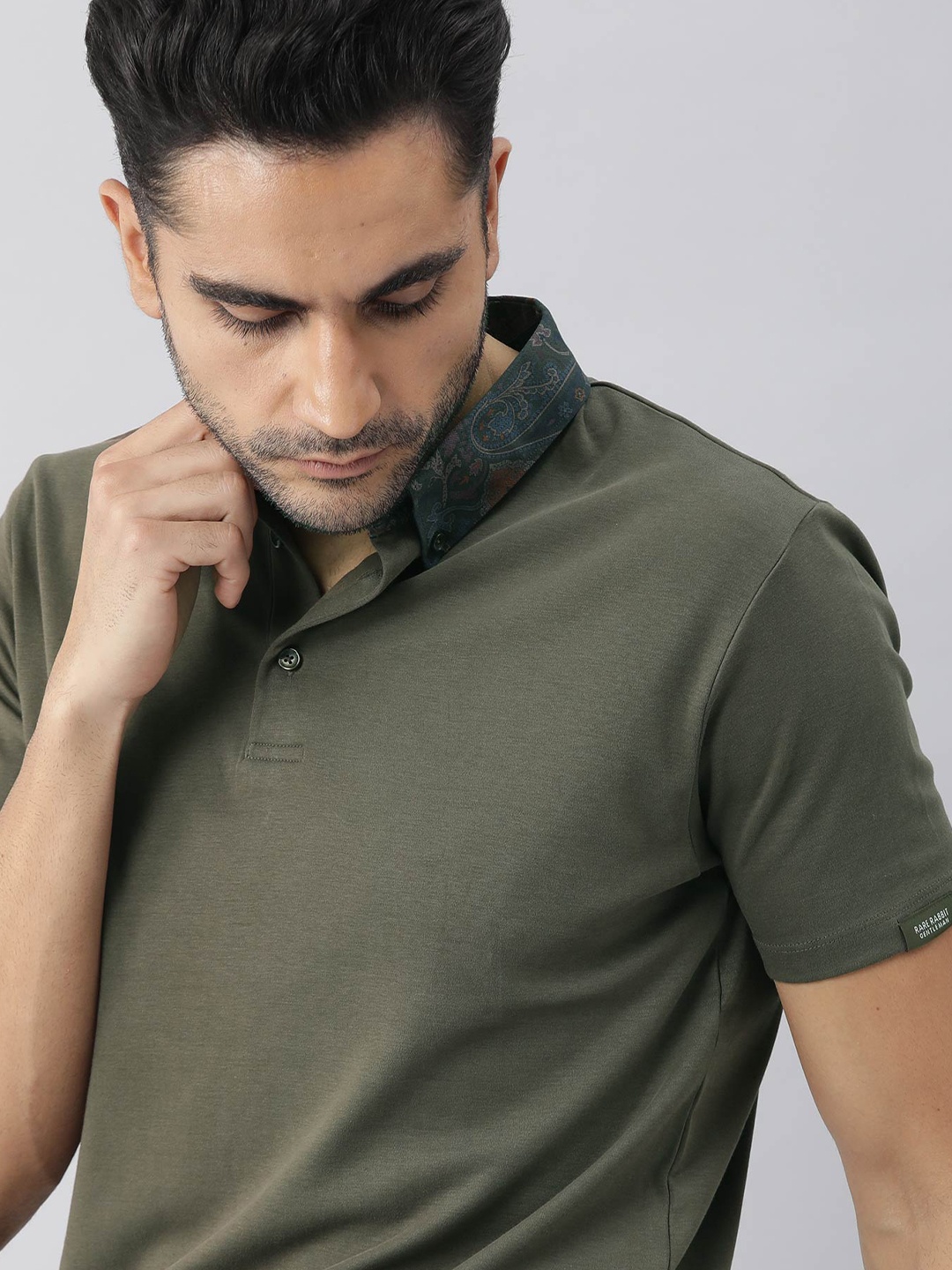 

RARE RABBIT Men Olive Green Polo Collar Pure Cotton Slim Fit T-shirt