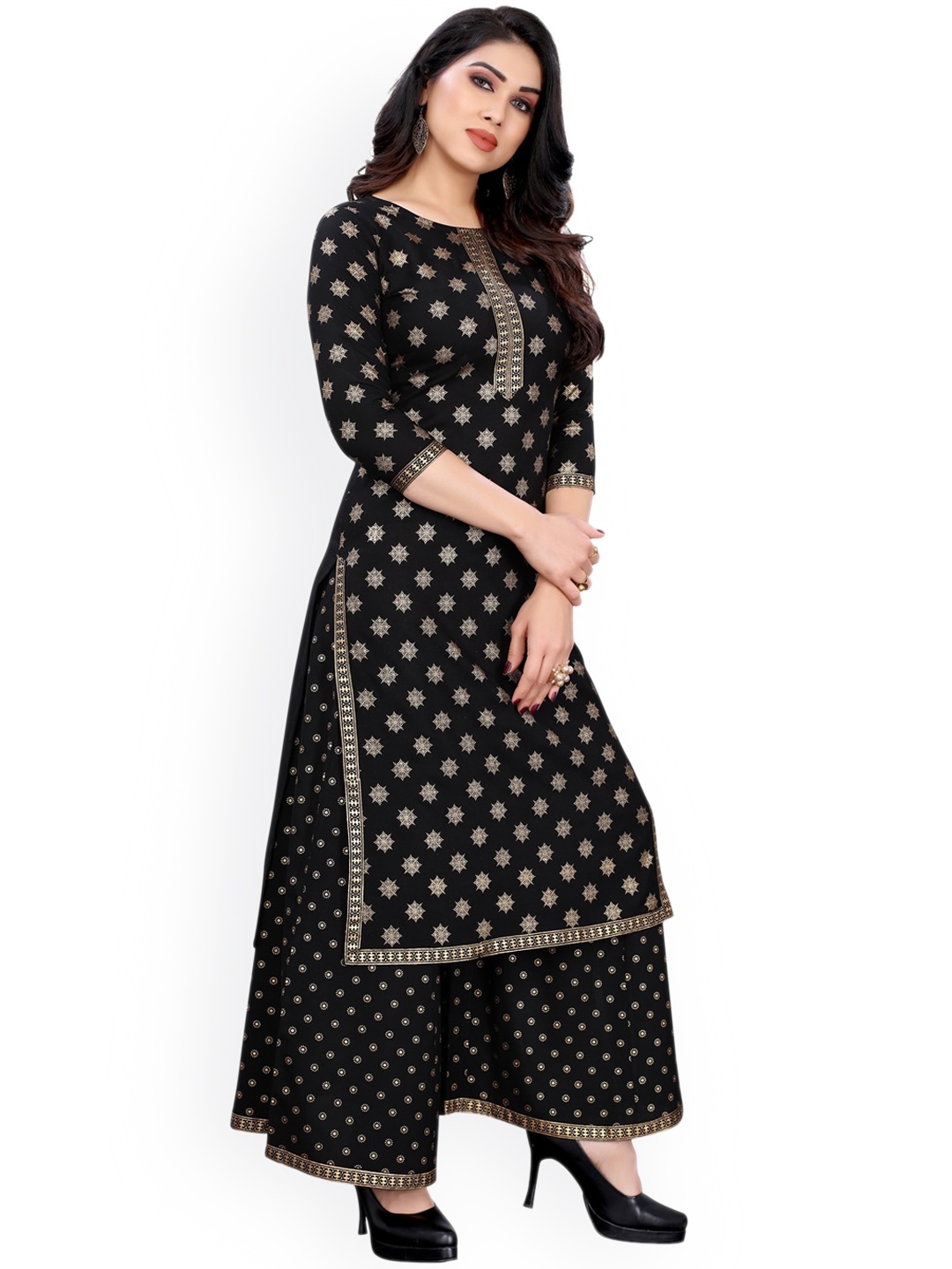 

KALINI Women Black Foil Printed Kurta with Palazzos