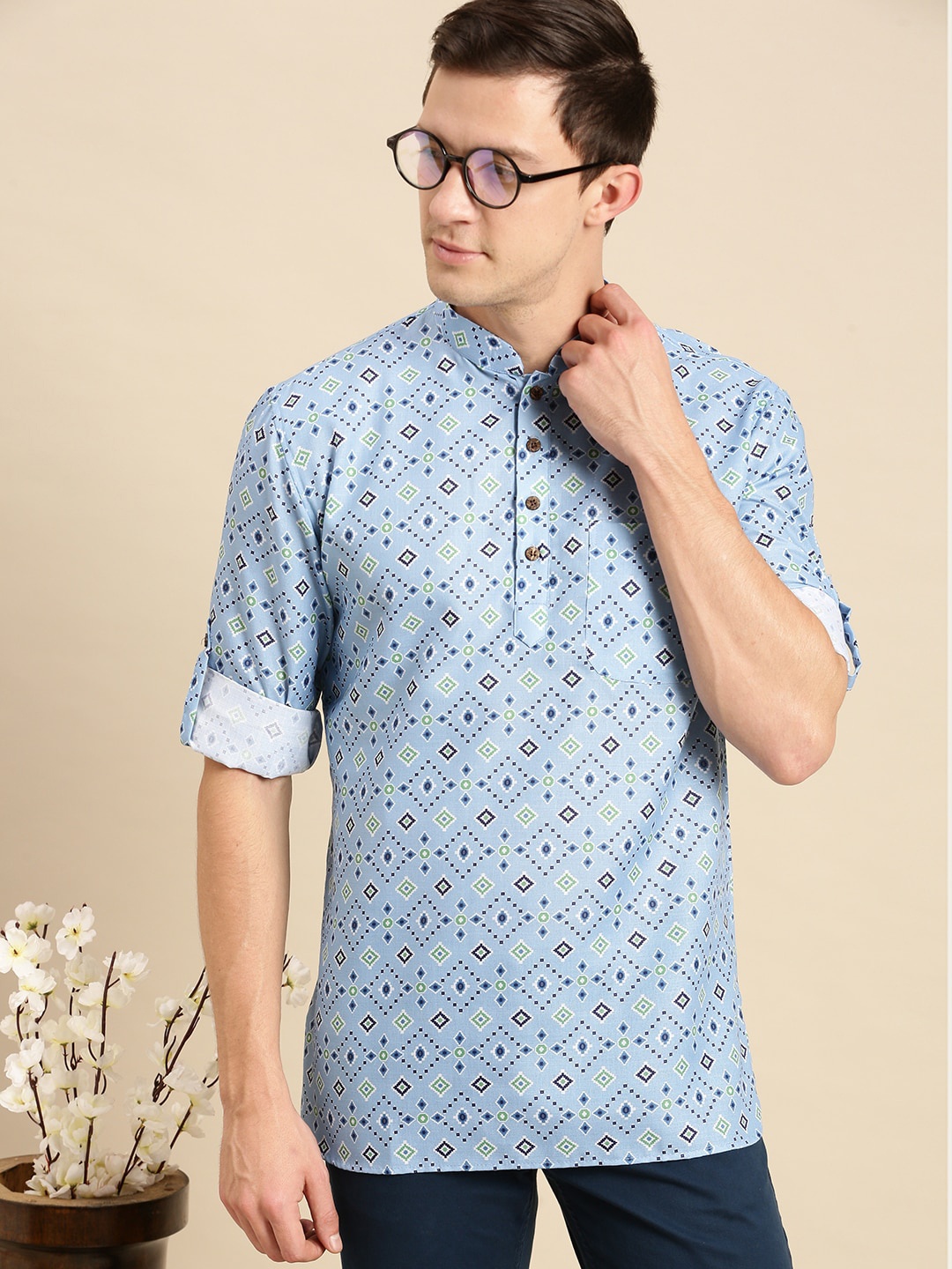 

Sanwara Men Blue Geometric Printed Kurta