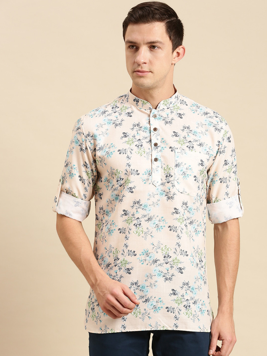 

Sanwara Men Cream-Coloured Floral Printed Kurta