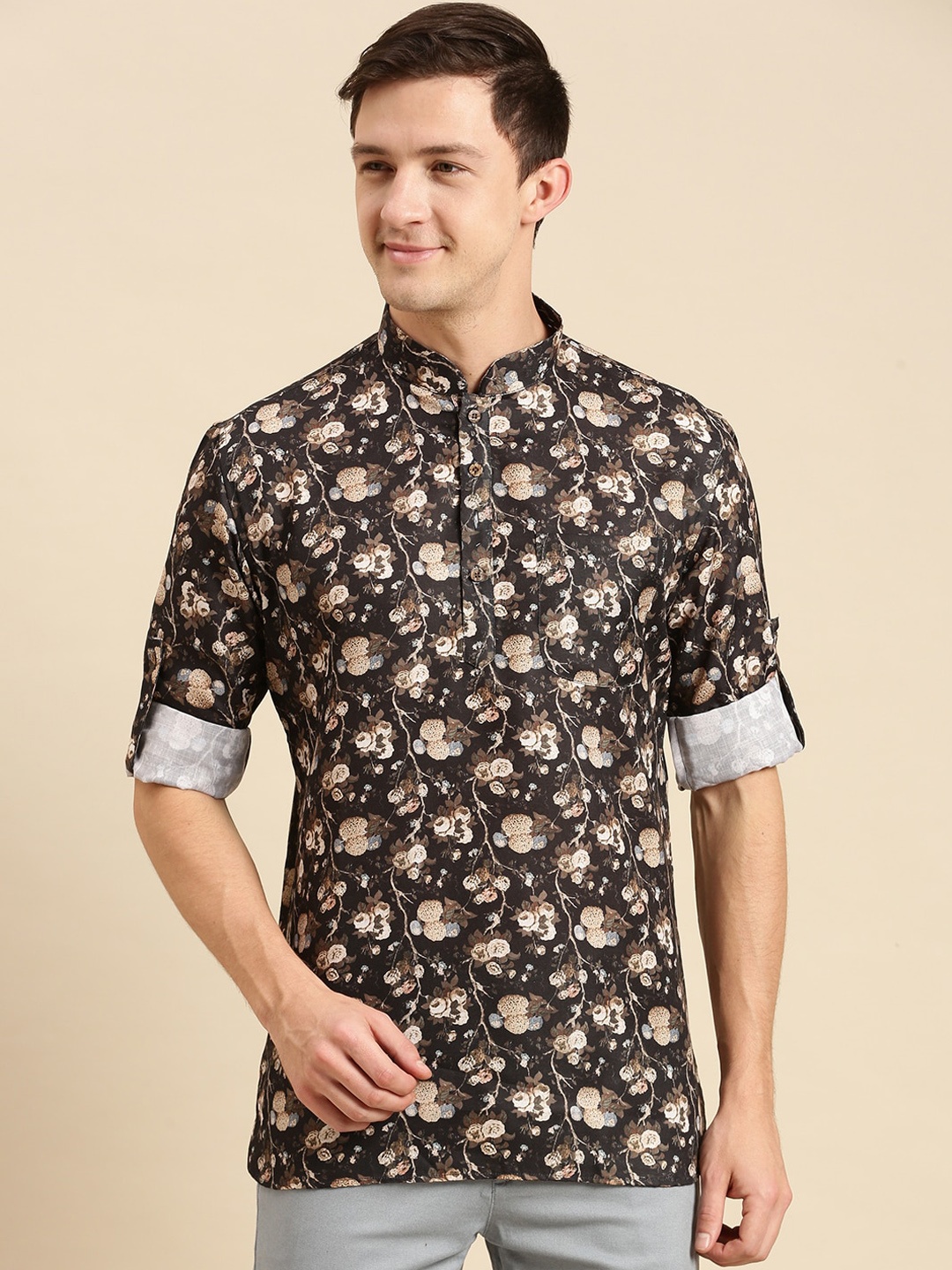 

Sanwara Men Brown Floral Printed Kurta
