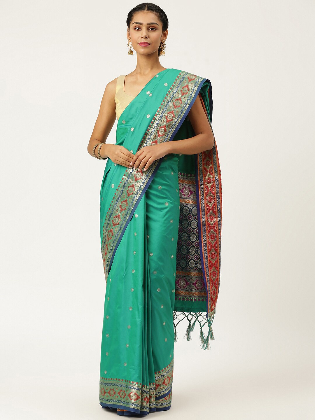 

KARAGIRI Green & Silver-Toned Ethnic Motifs Zari Silk Blend Banarasi Saree