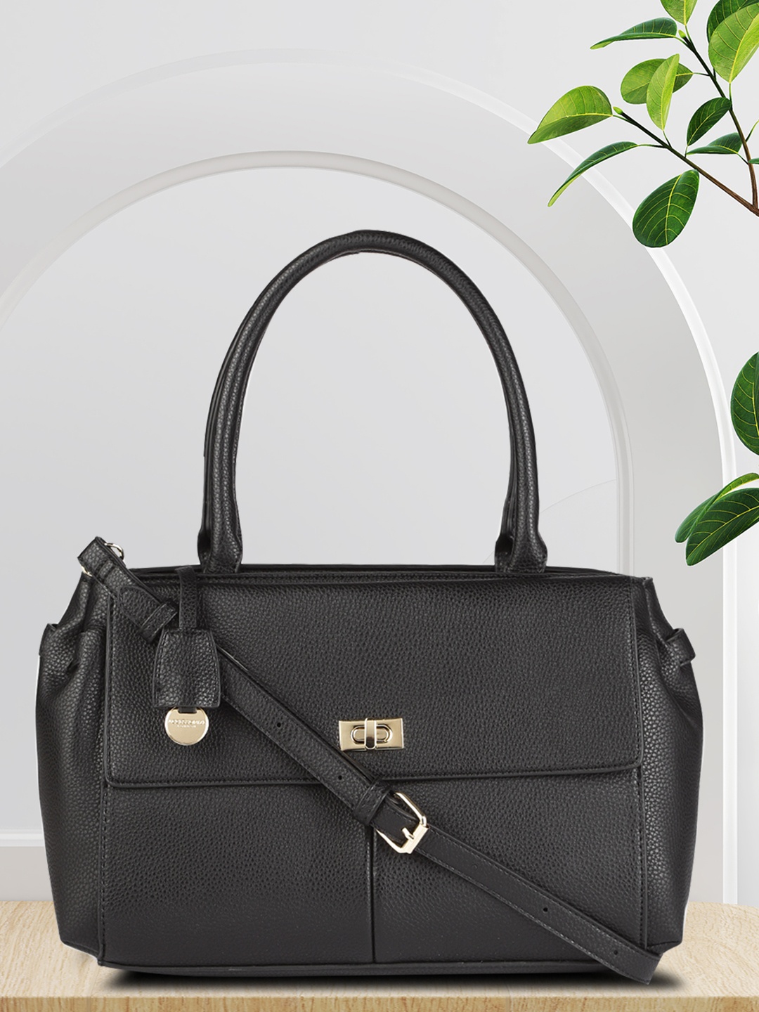 

Accessorize London Women's Faux Leather Black Sandra Grab Bag bag