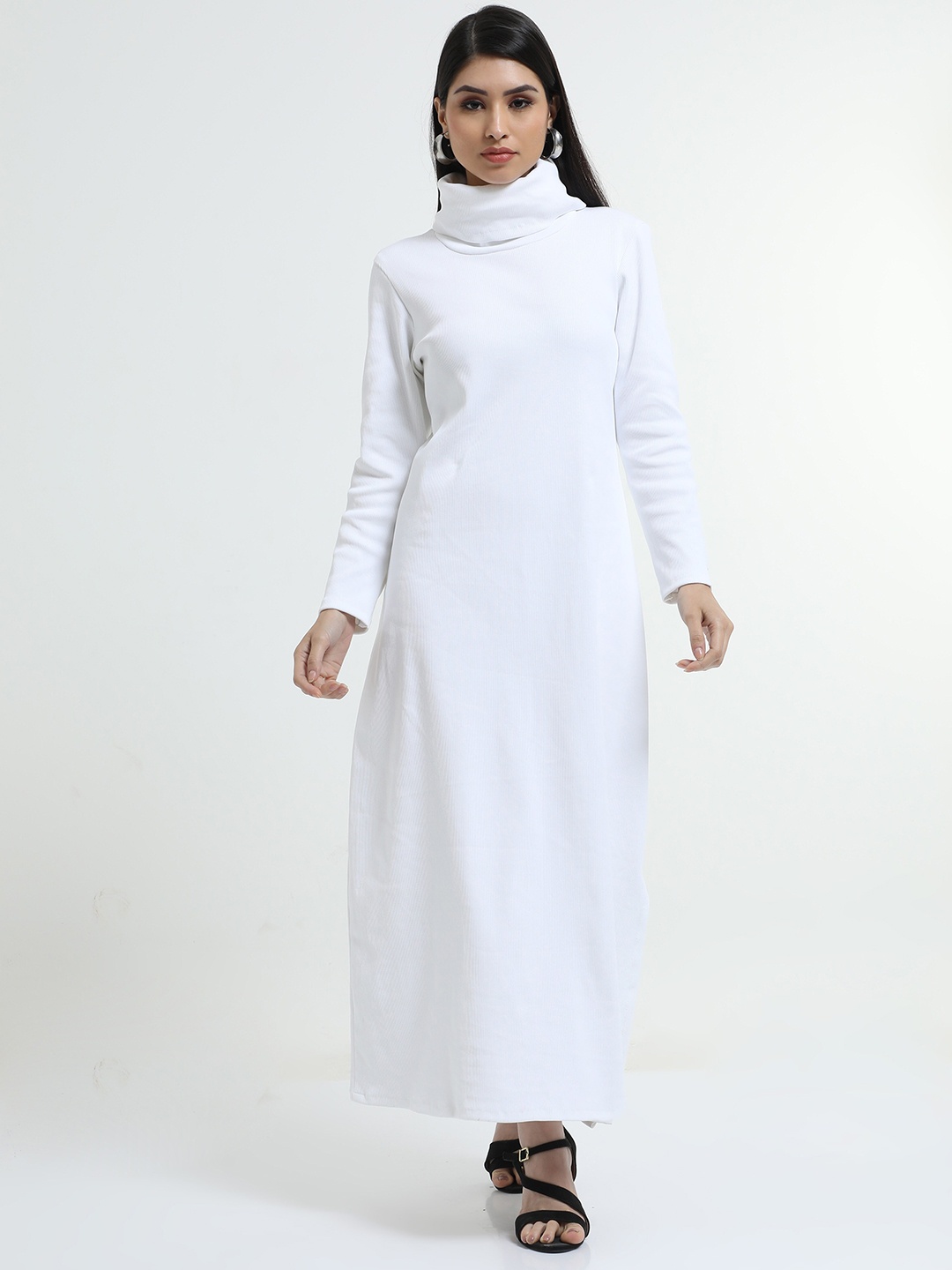 

STYL CO. Women White Solid Cotton Maxi Dress