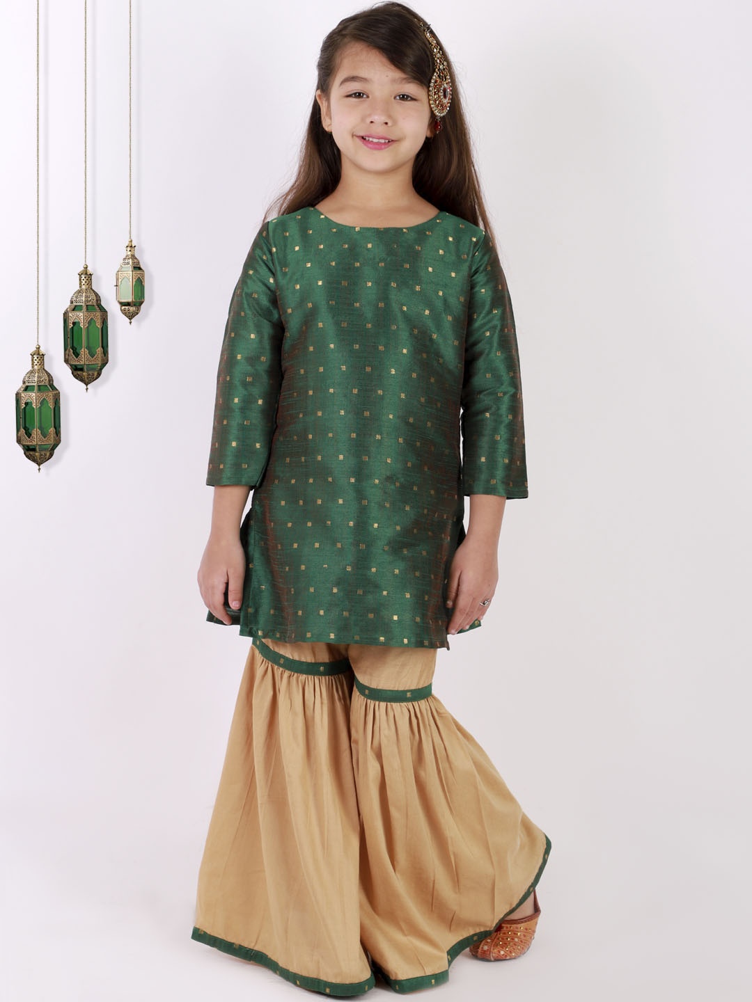 

VASTRAMAY Girls Green & Beige Kurti With Sharara