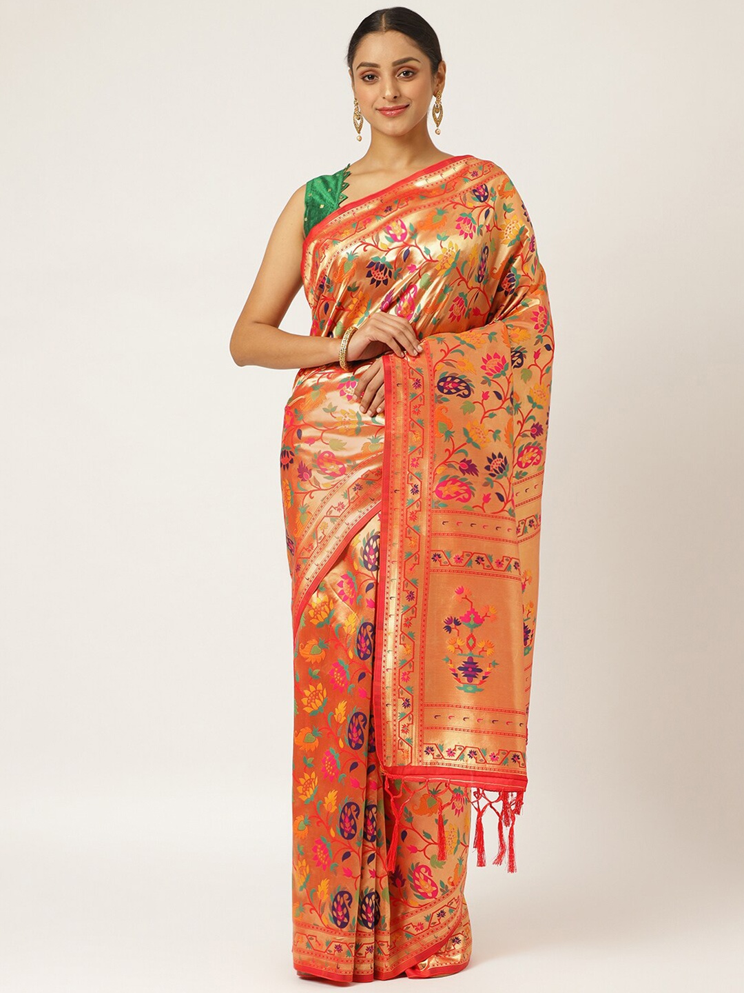 

KARAGIRI Red & Gold-Coloured Floral Zari Silk Blend Paithani Saree