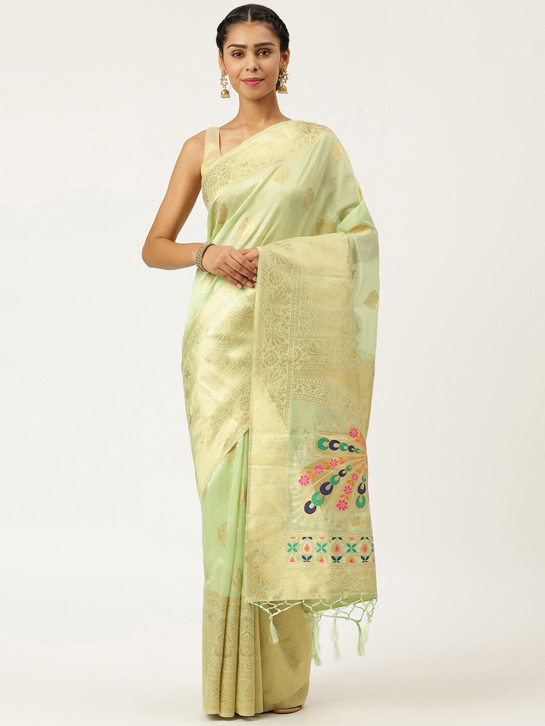 

KARAGIRI Green & Gold-Toned Woven Design Zari Silk Blend Maheshwari Saree