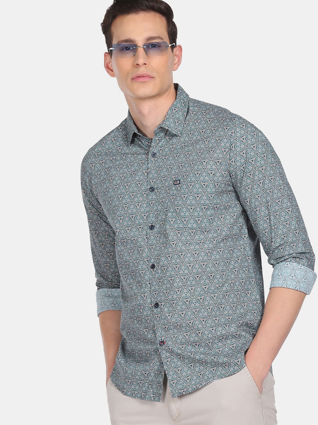 

Arrow Sport Men Blue Regular Fit Floral Printed Pure Cotton Casual Shirt