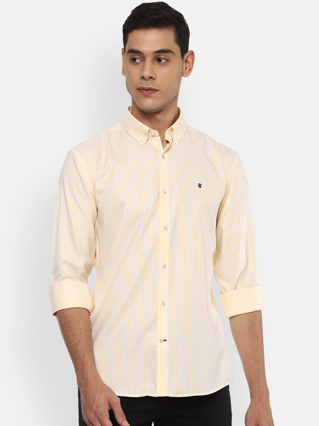 

Louis Philippe Sport Men Cream-Coloured Slim Fit Striped Casual Shirt