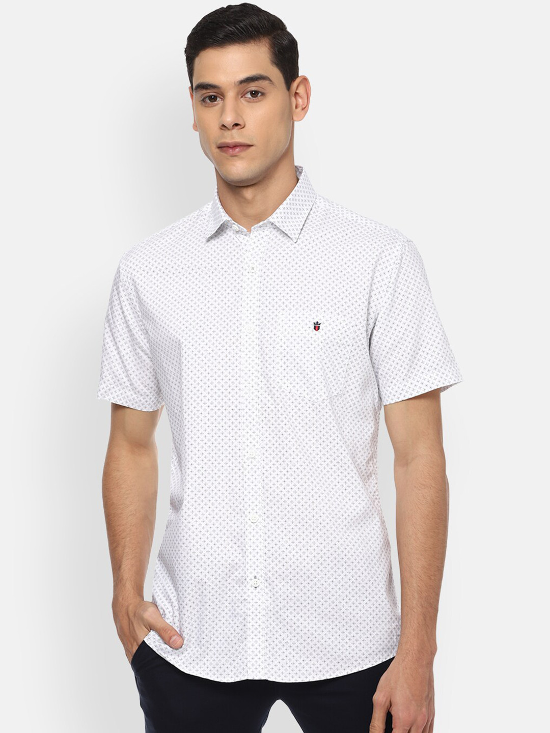 

Louis Philippe Sport Men White Slim Fit Printed Casual Shirt