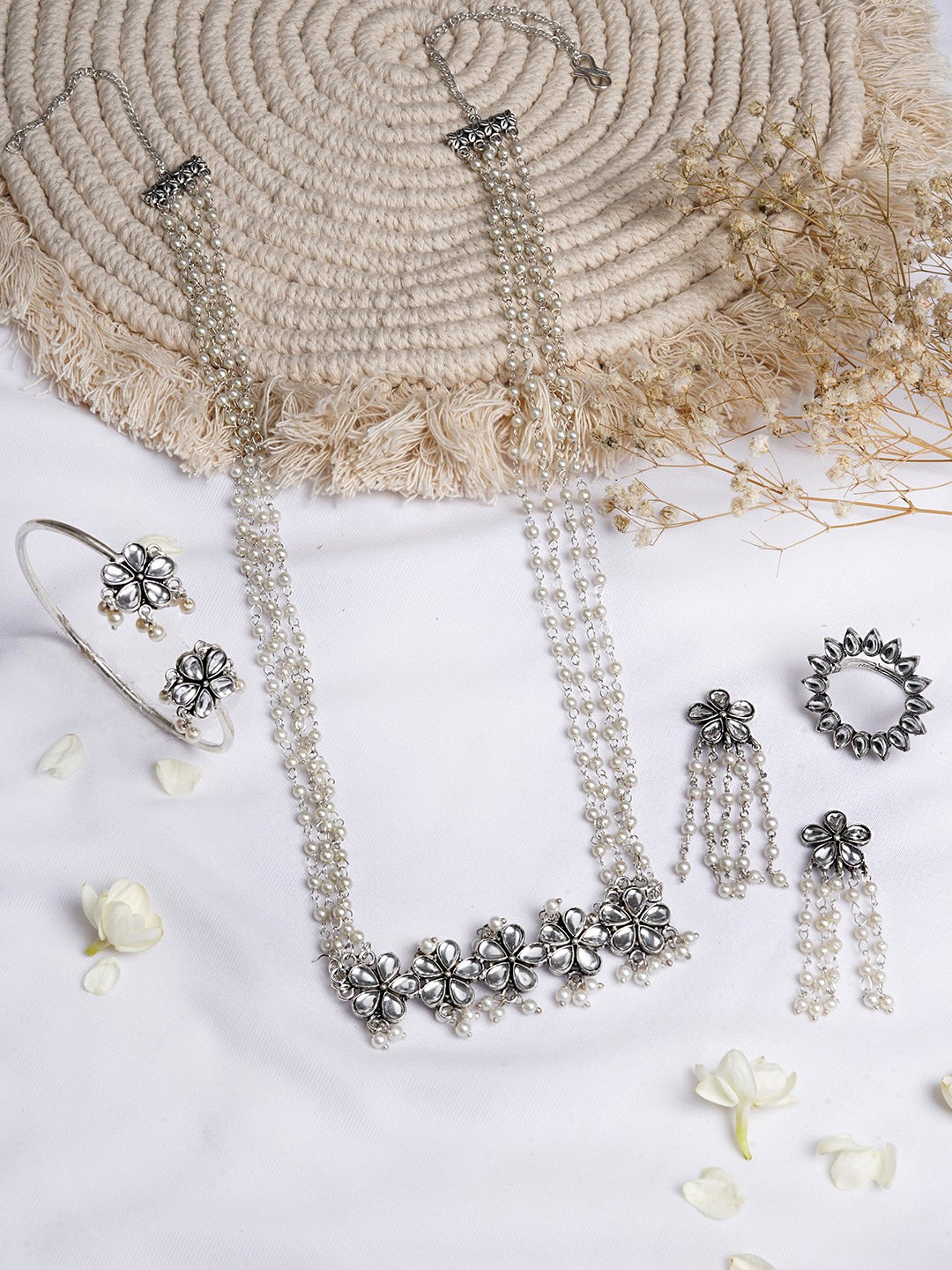 

TEEJH Oxidised Silver-Toned & White Stones-Studded Vyakhai Jewellery Set